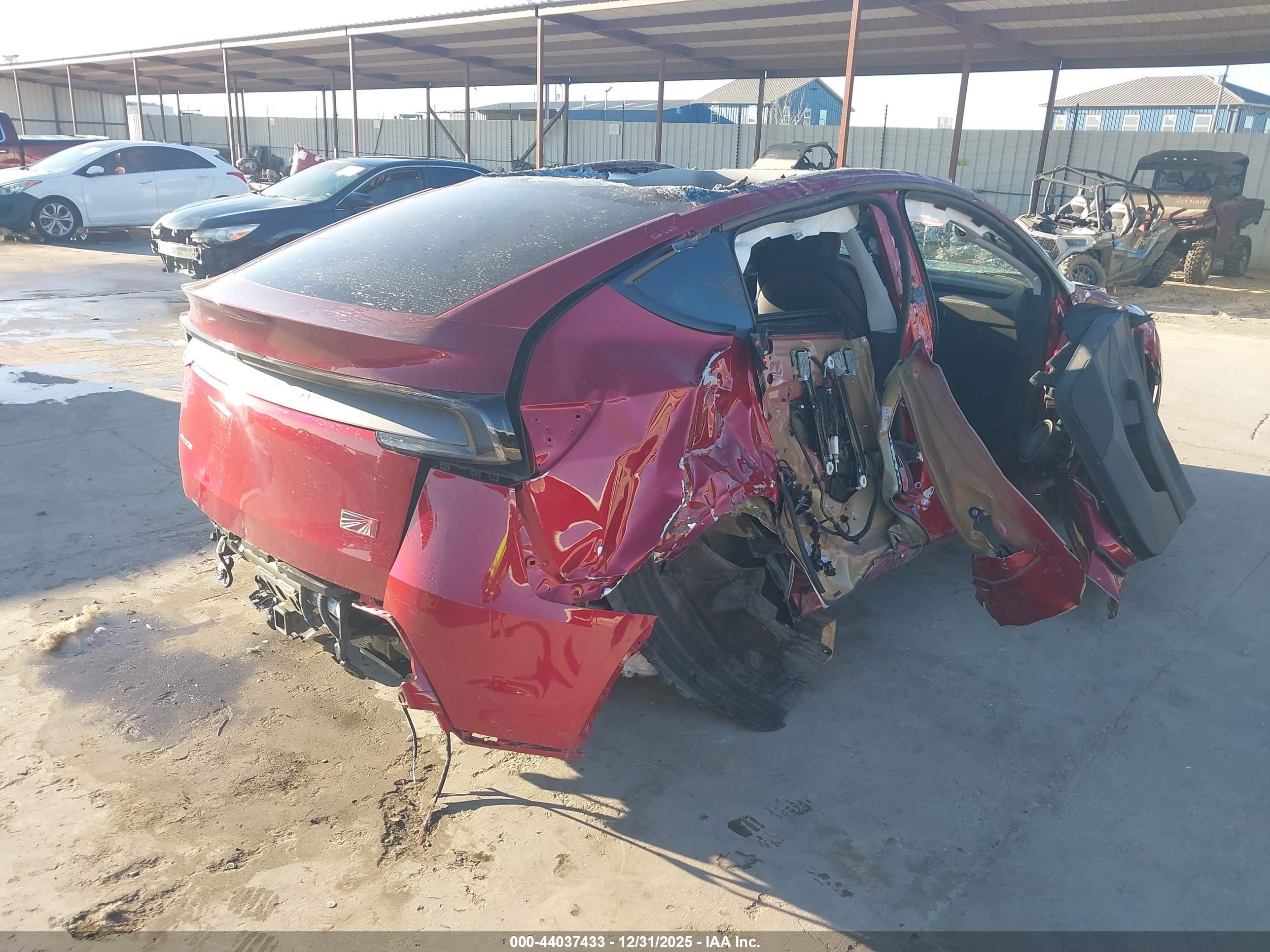 TESLA MODEL image 4