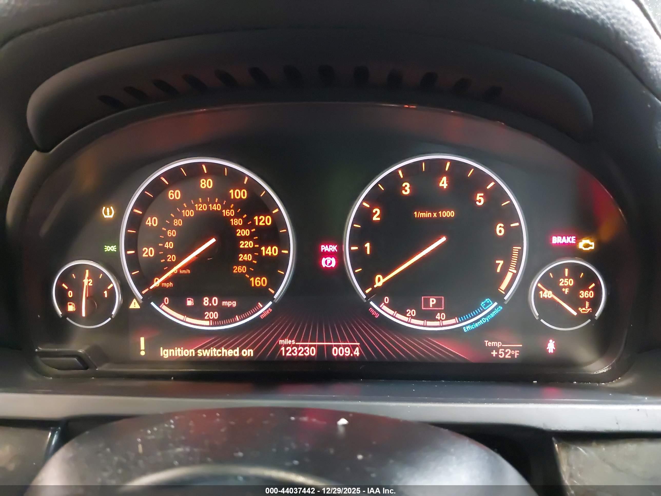 BMW 750LI image 7