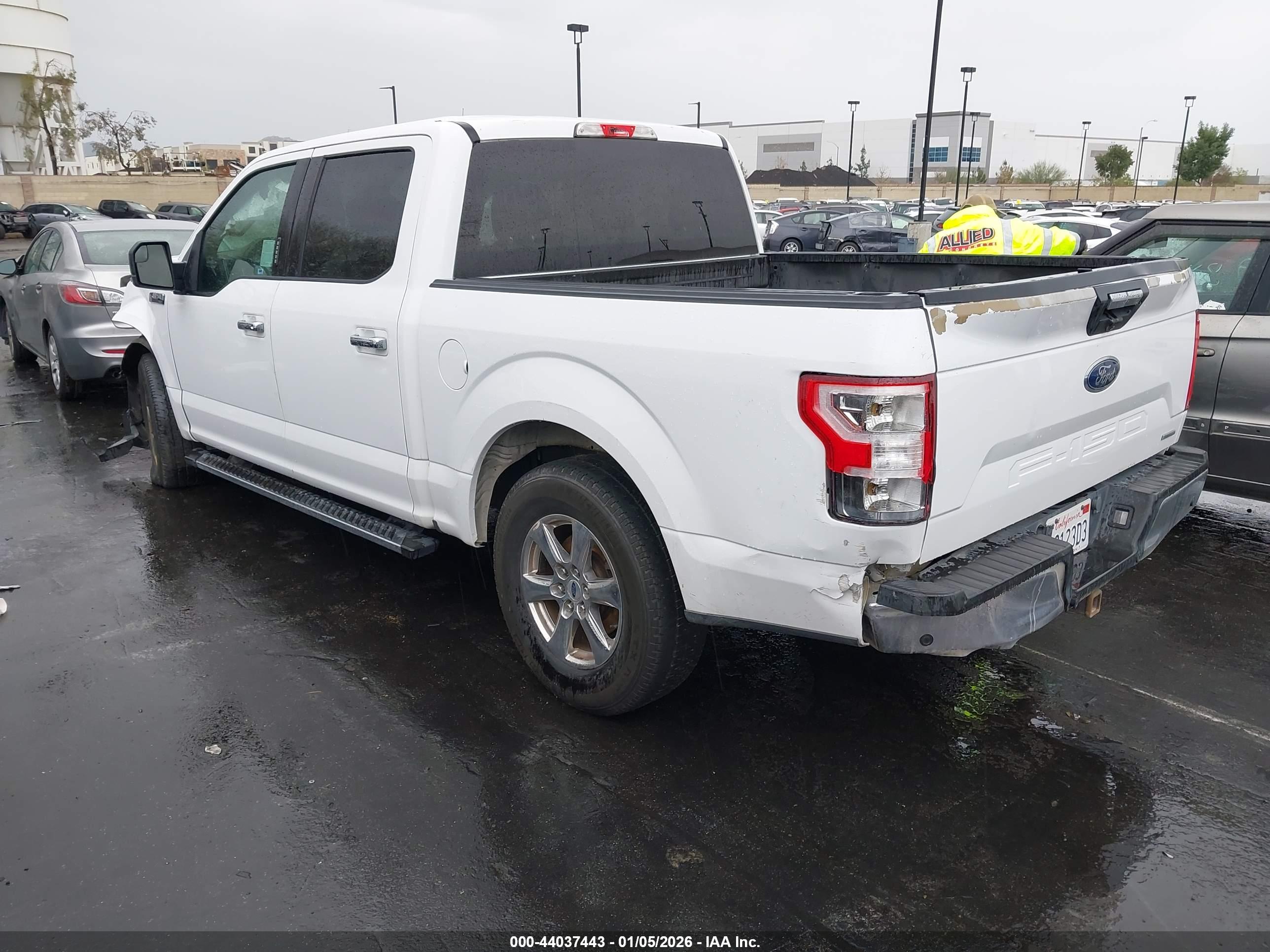 FORD F-150 image 3