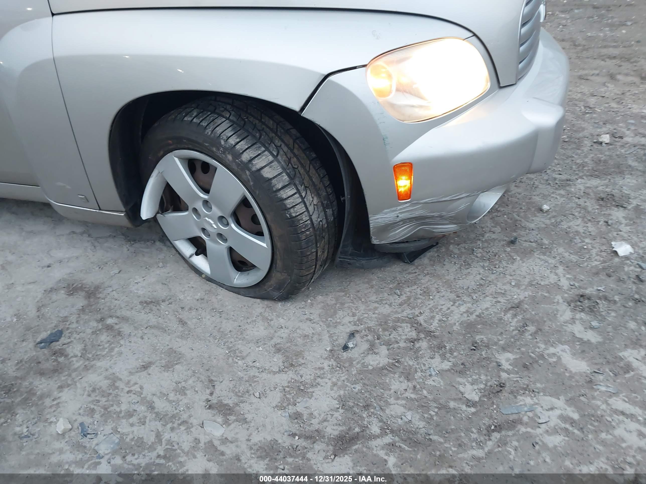 CHEVROLET HHR image 6