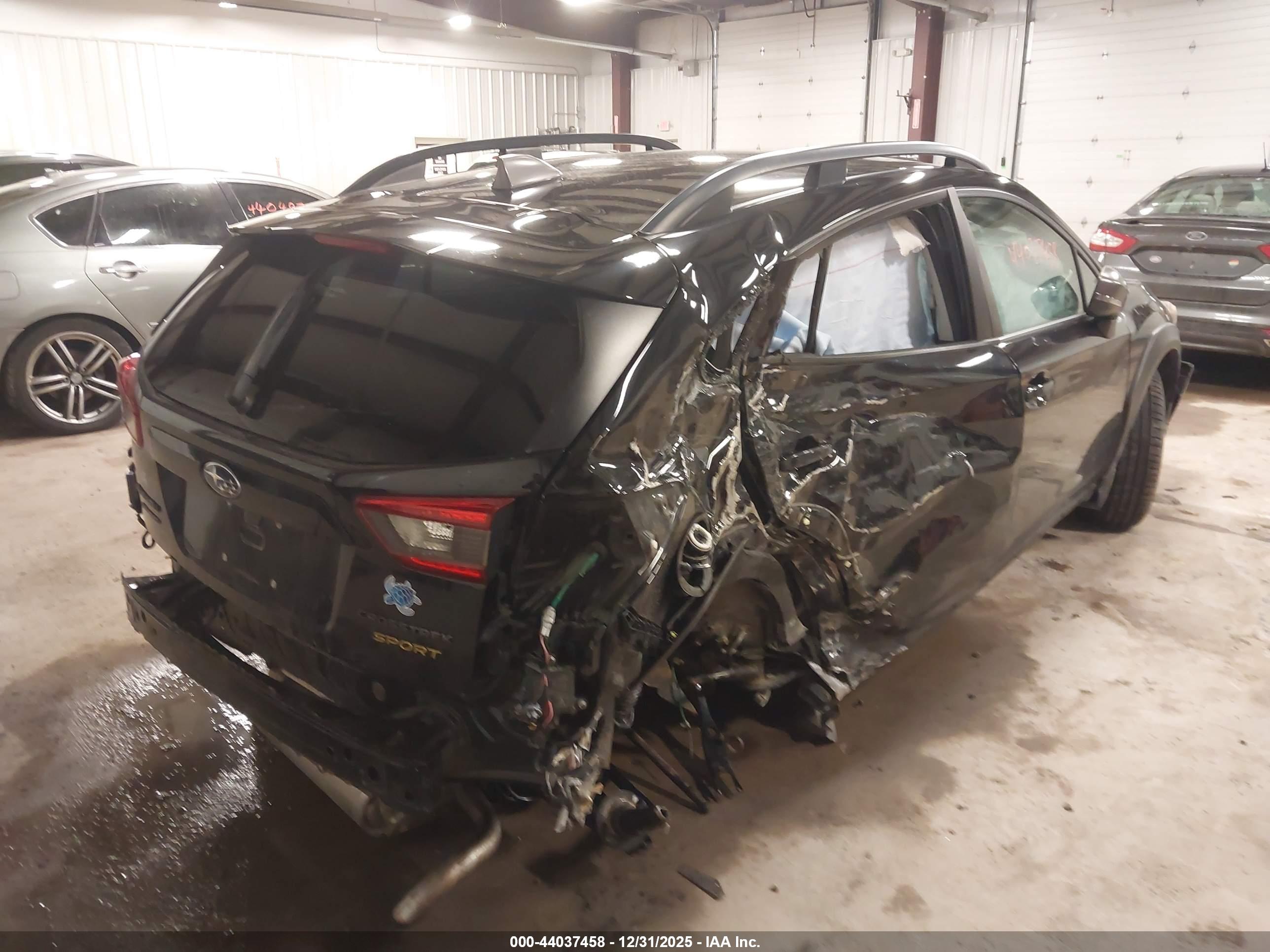 SUBARU CROSSTREK image 4