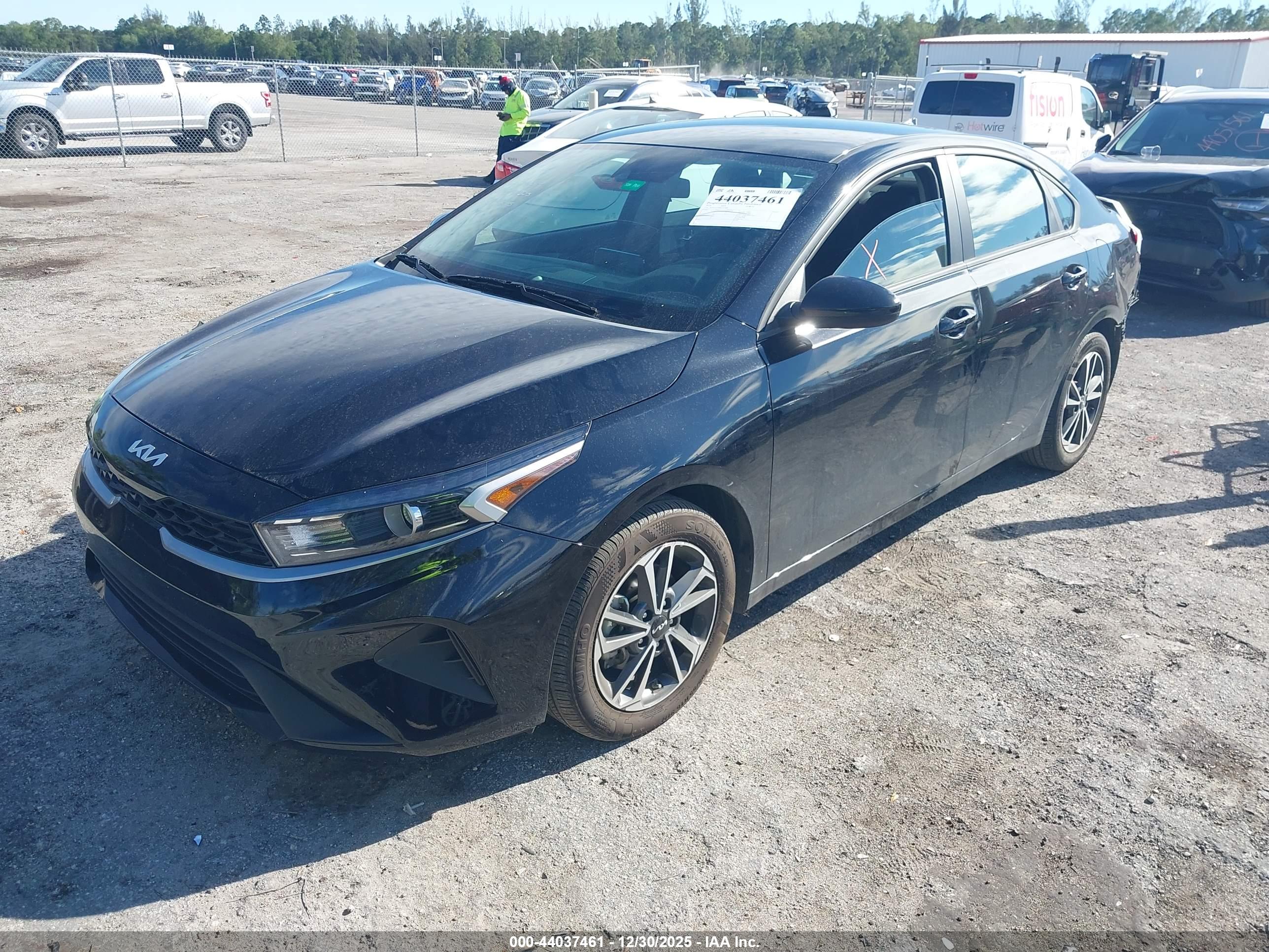 KIA FORTE image 2