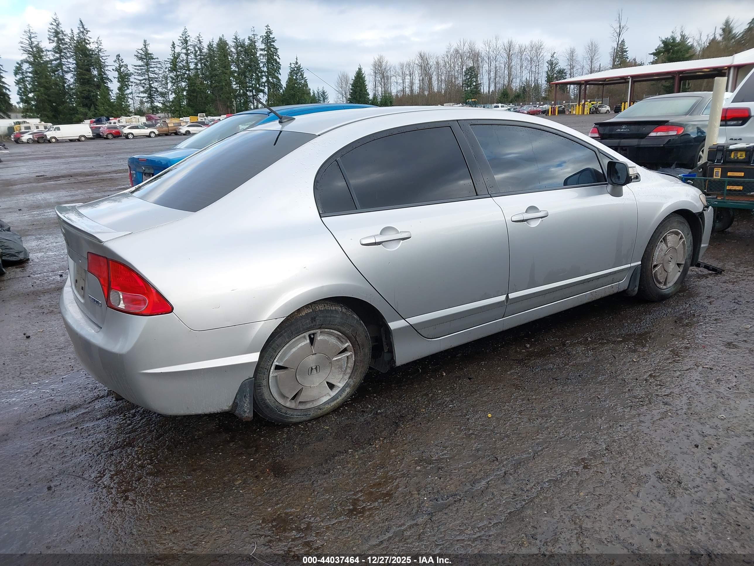 HONDA CIVIC image 4