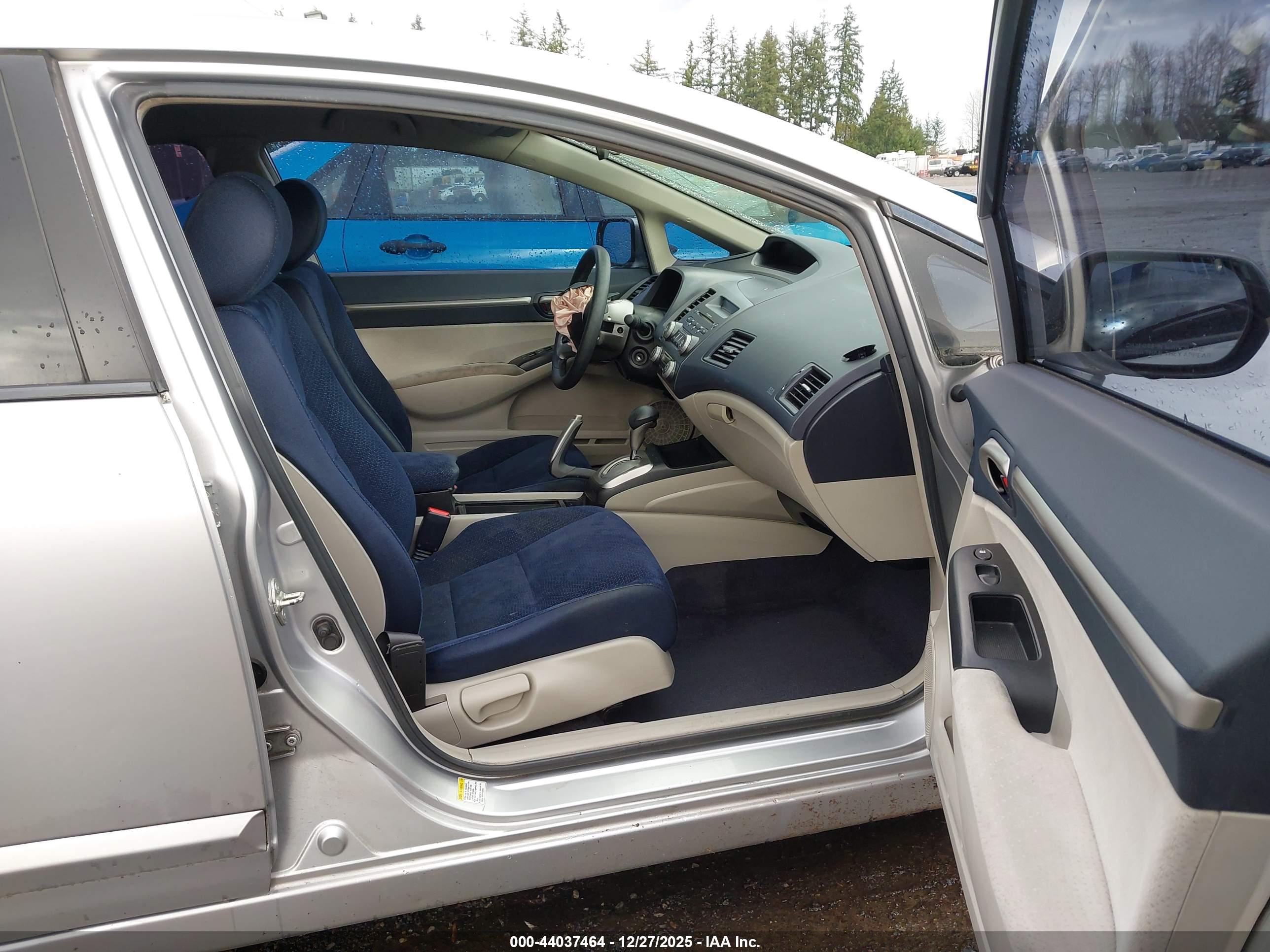 HONDA CIVIC image 5