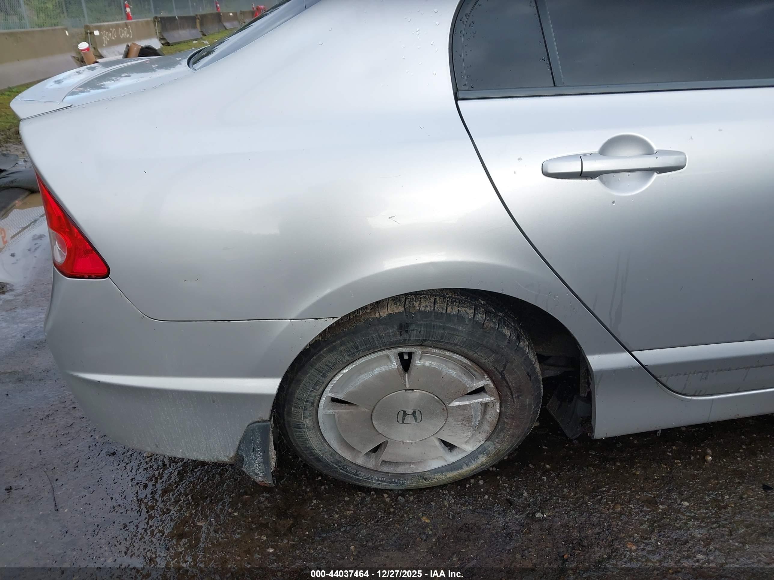 HONDA CIVIC image 6