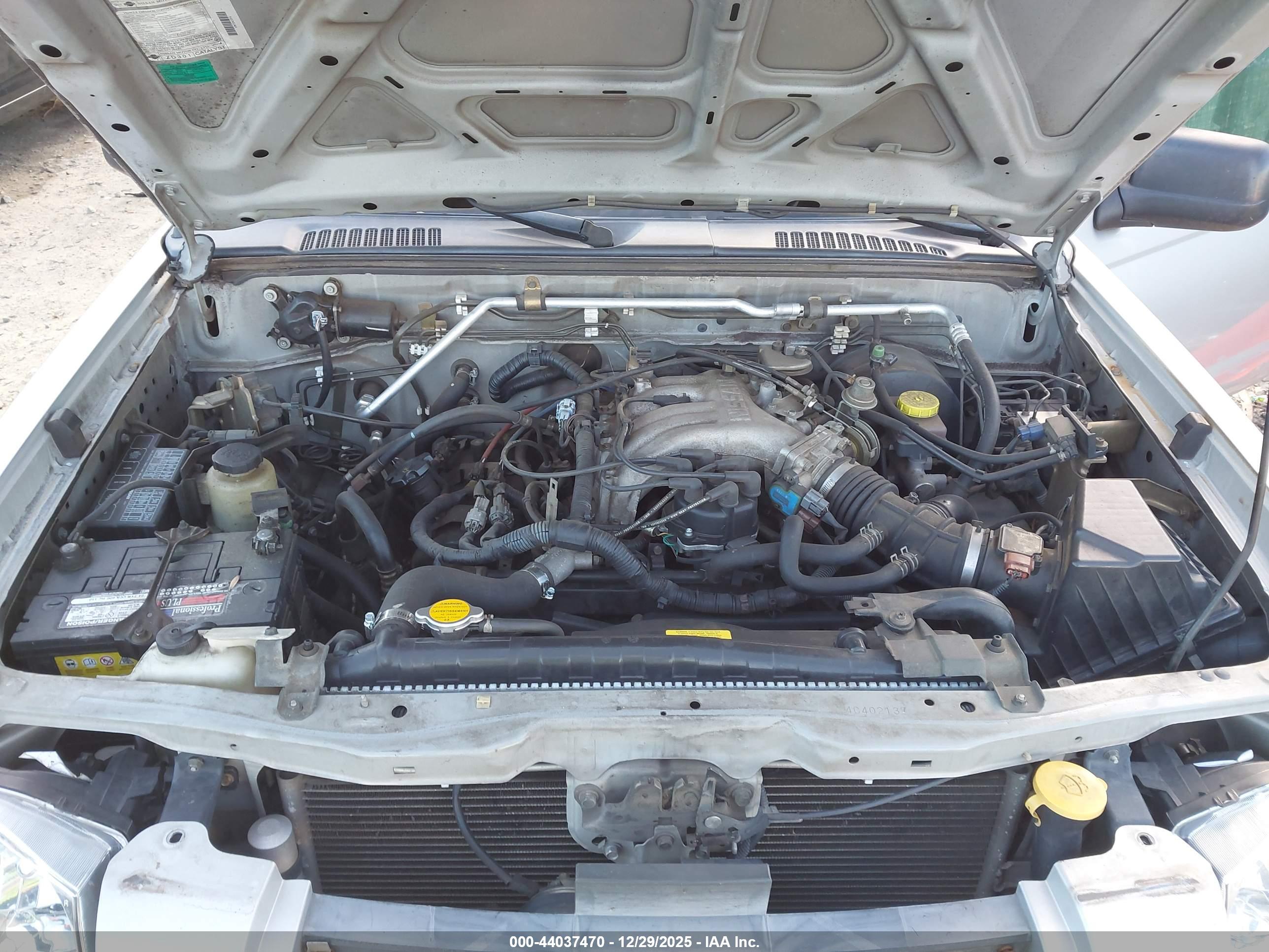 NISSAN FRONTIER image 10
