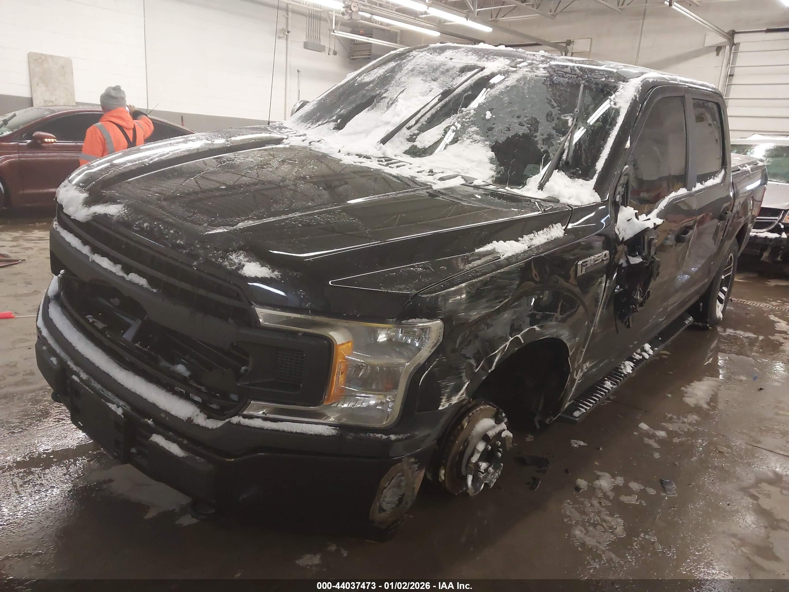 FORD F-150 image 2