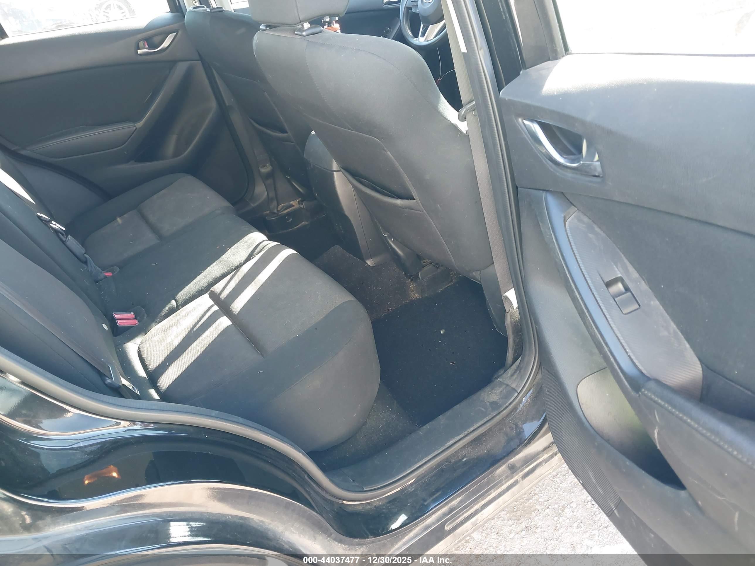 MAZDA CX-5 image 8