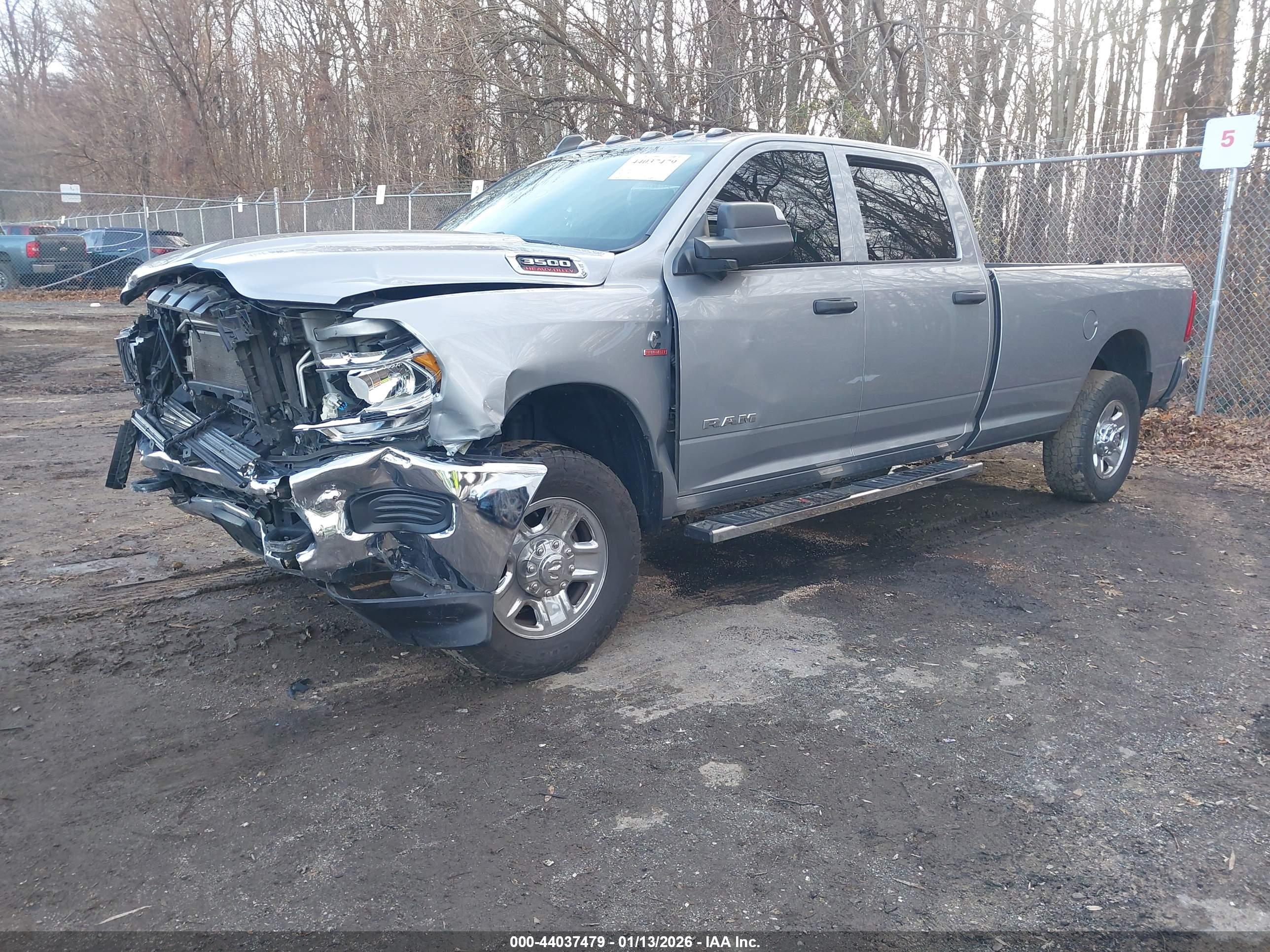 RAM 3500 image 2