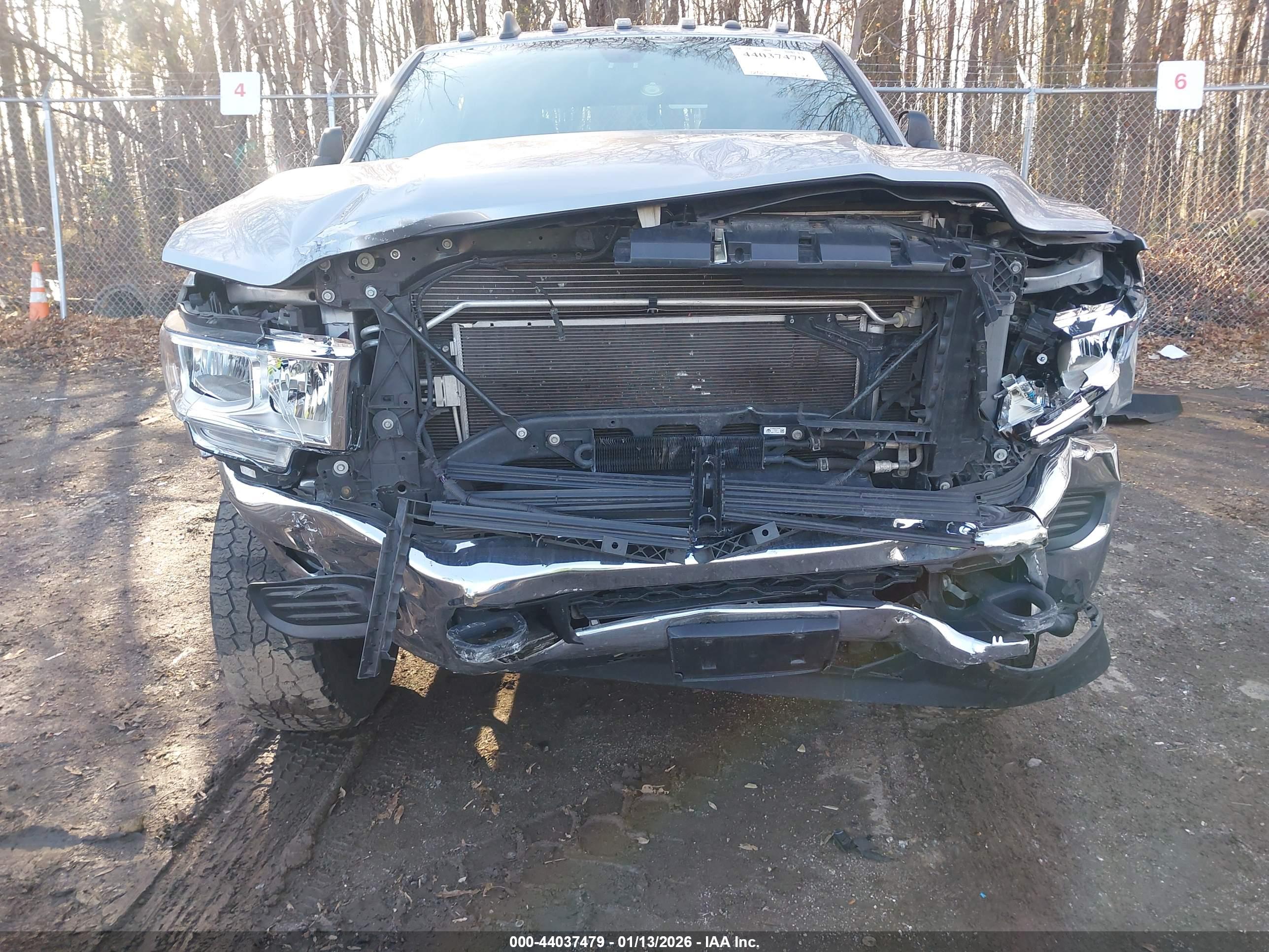 RAM 3500 image 6