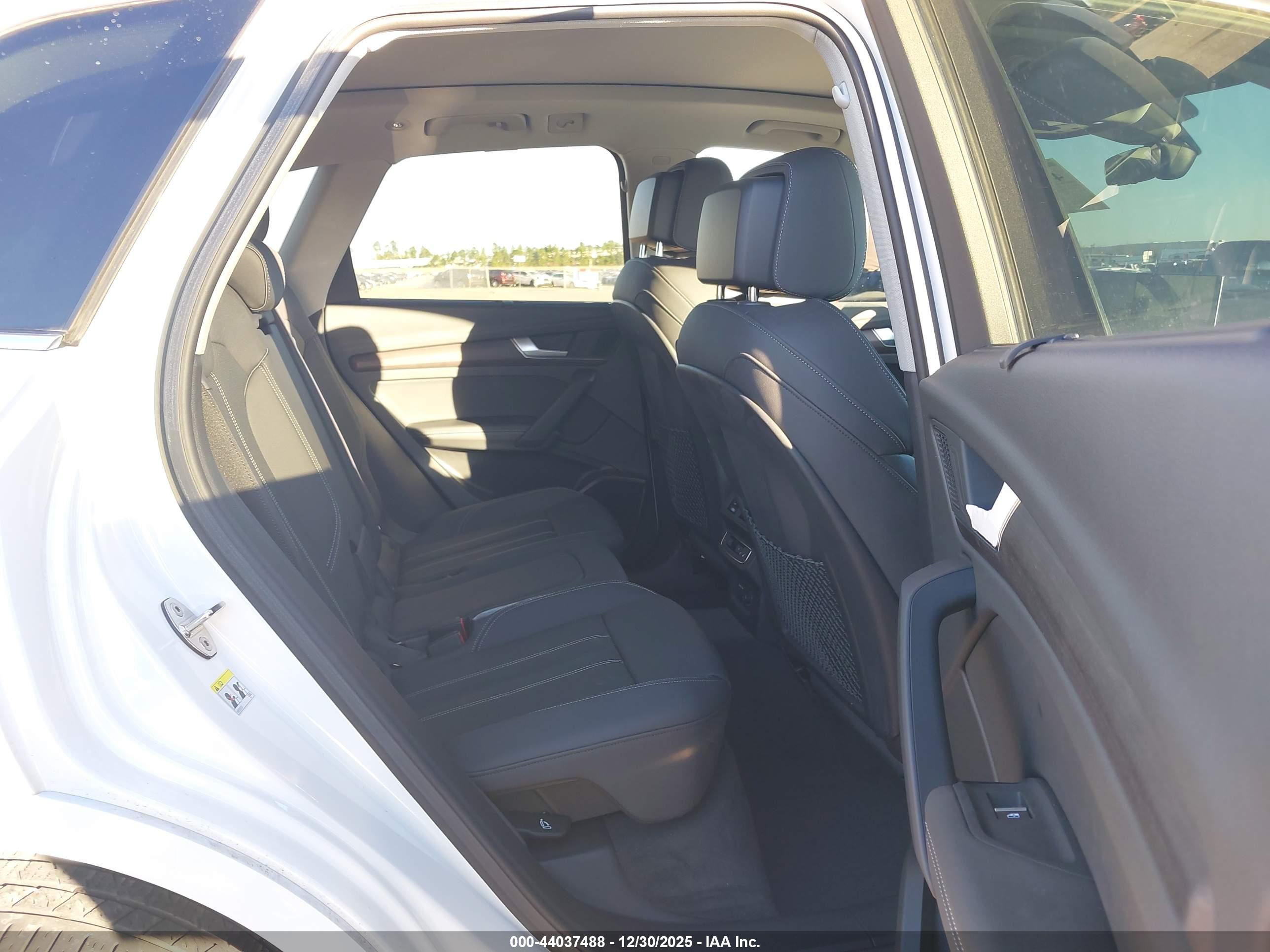 AUDI Q5 image 8