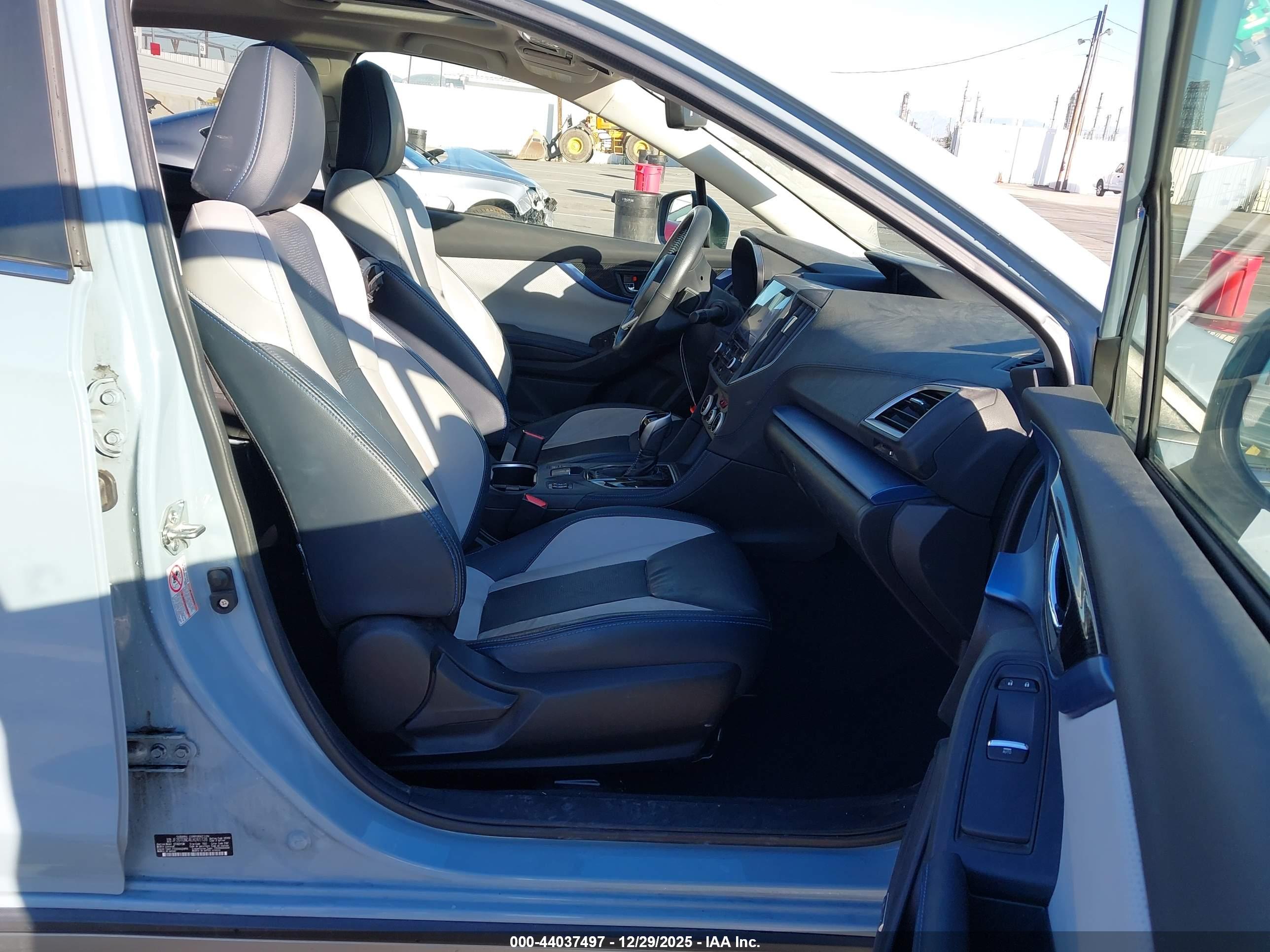 SUBARU CROSSTREK image 5
