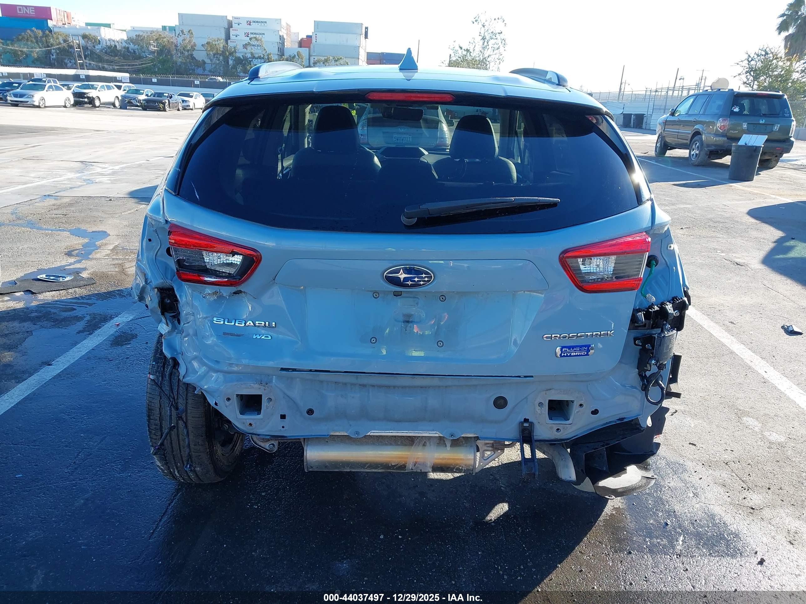 SUBARU CROSSTREK image 6