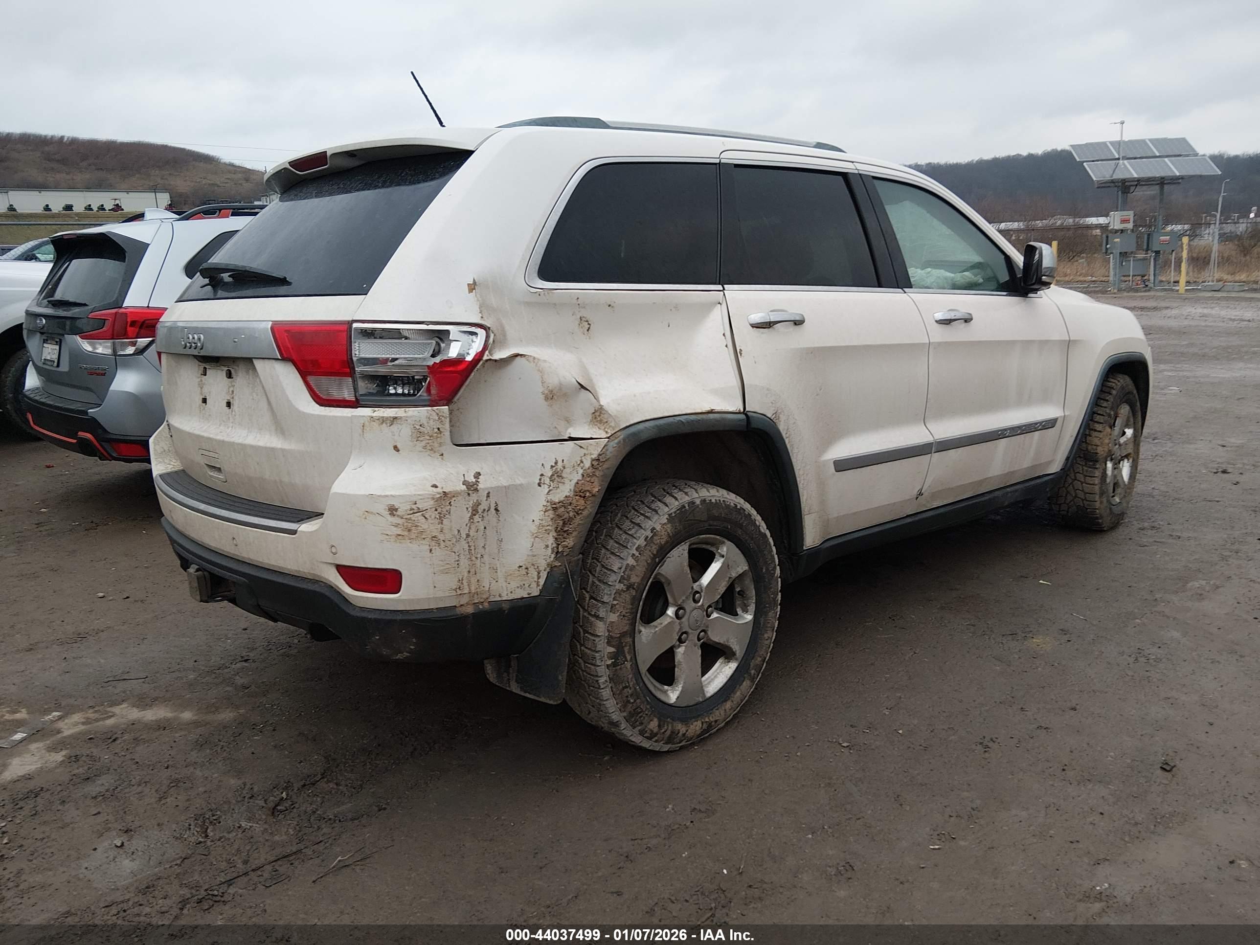 JEEP GRAND image 4