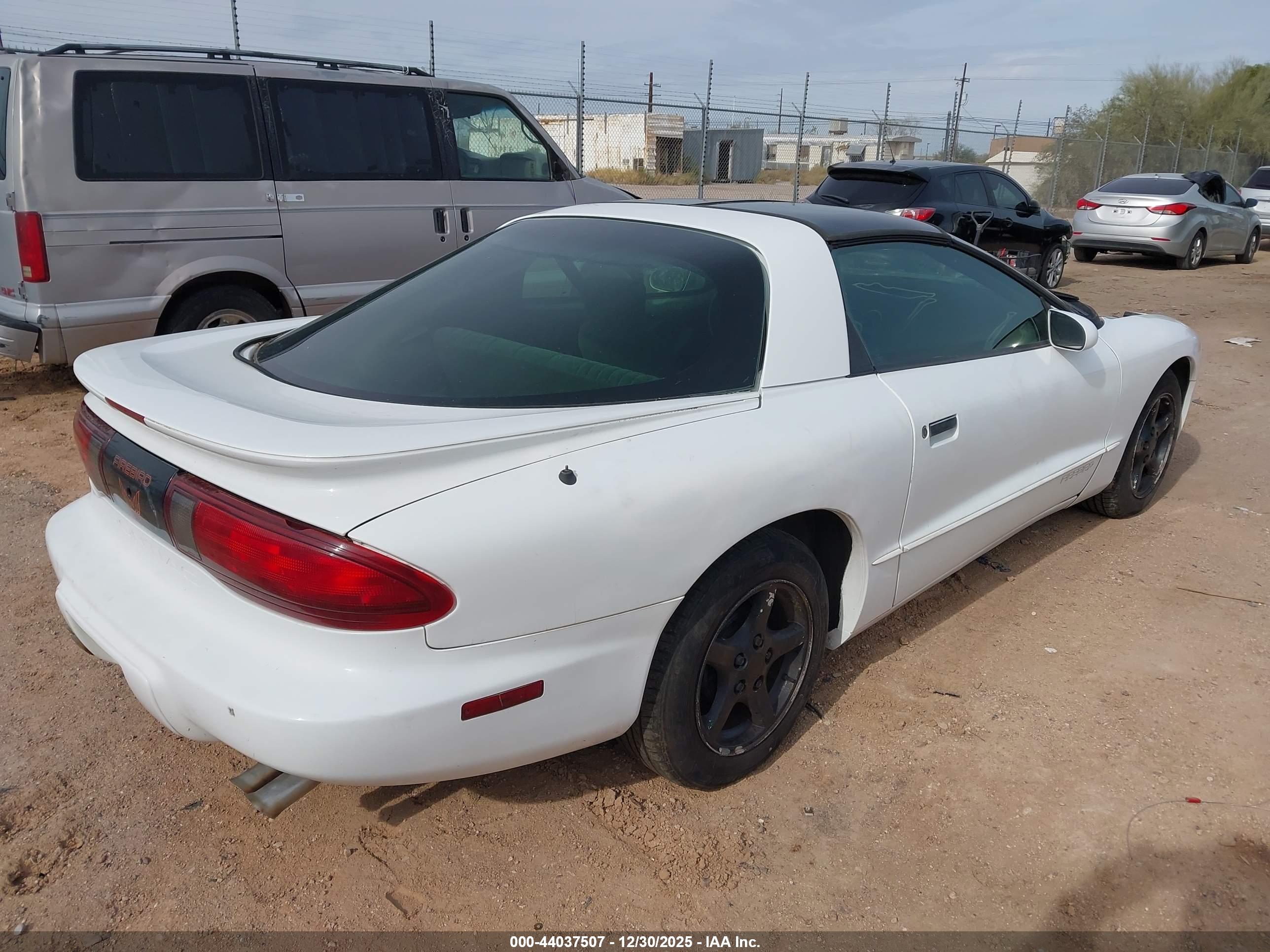 PONTIAC FIREBIRD image 4