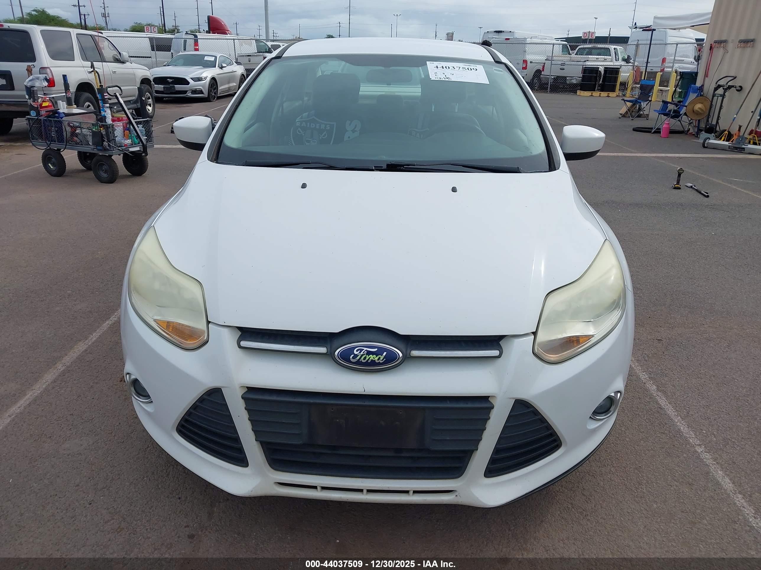 FORD FOCUS image 6