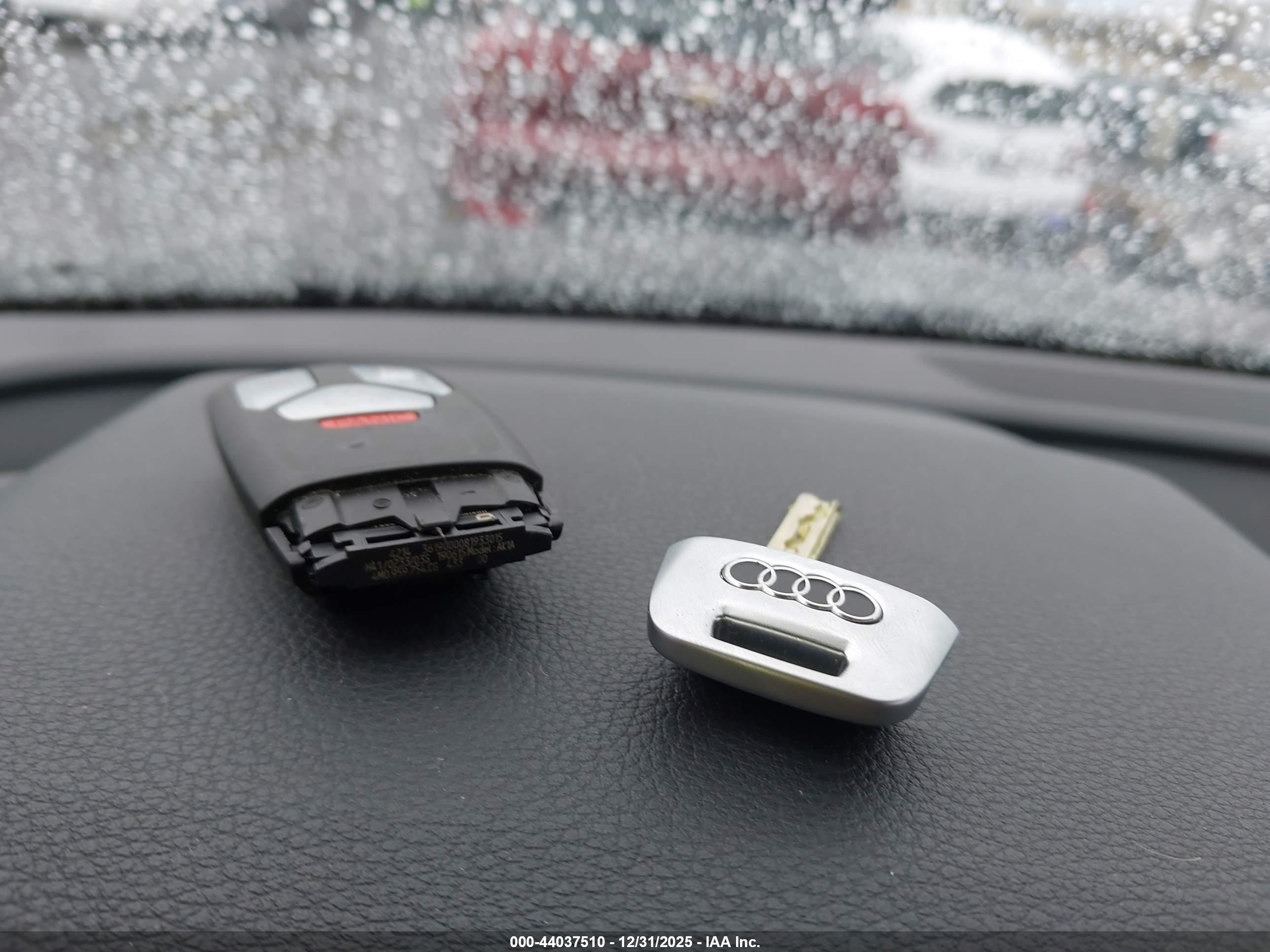 AUDI Q5 image 11