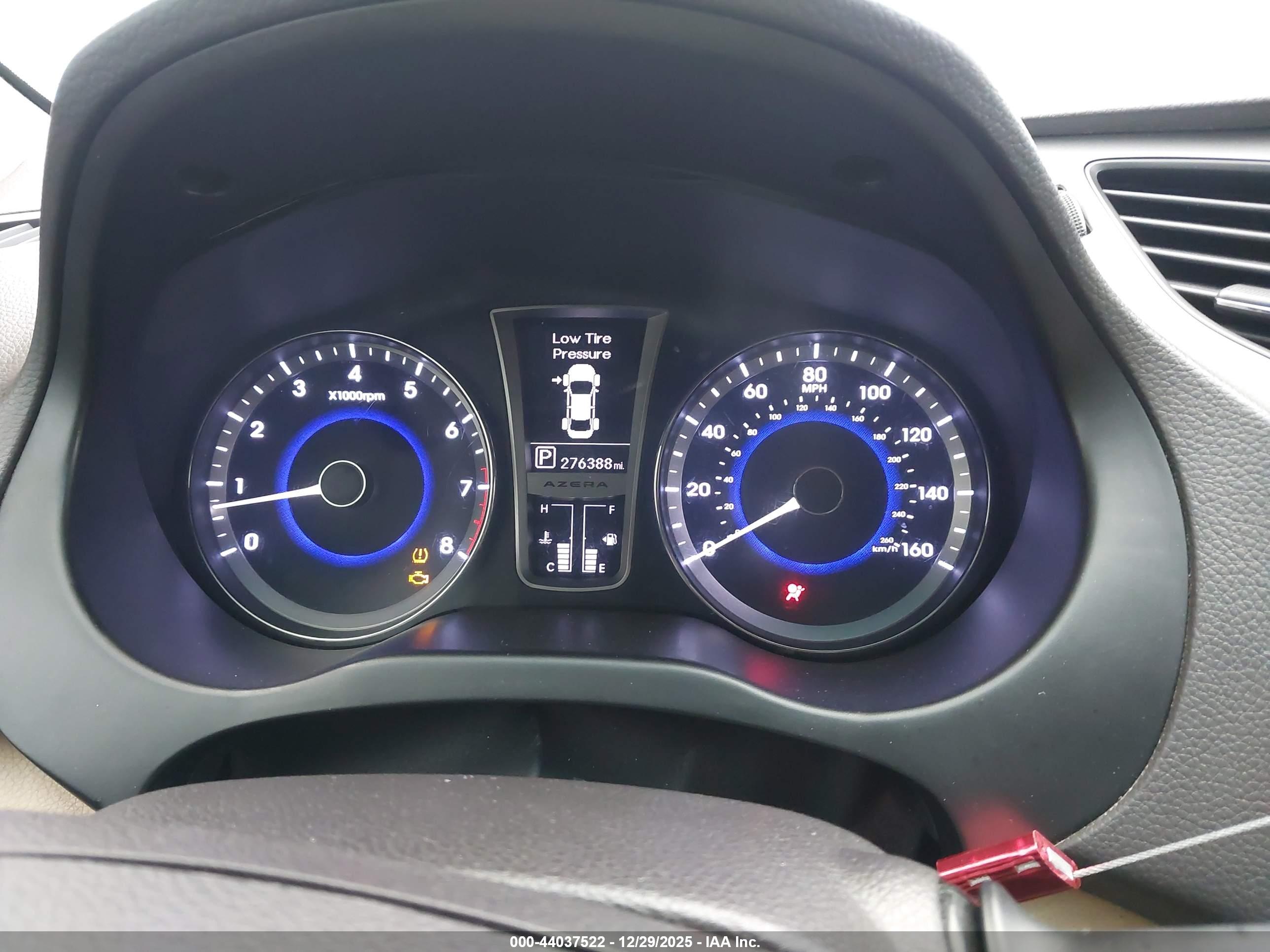 HYUNDAI AZERA image 7