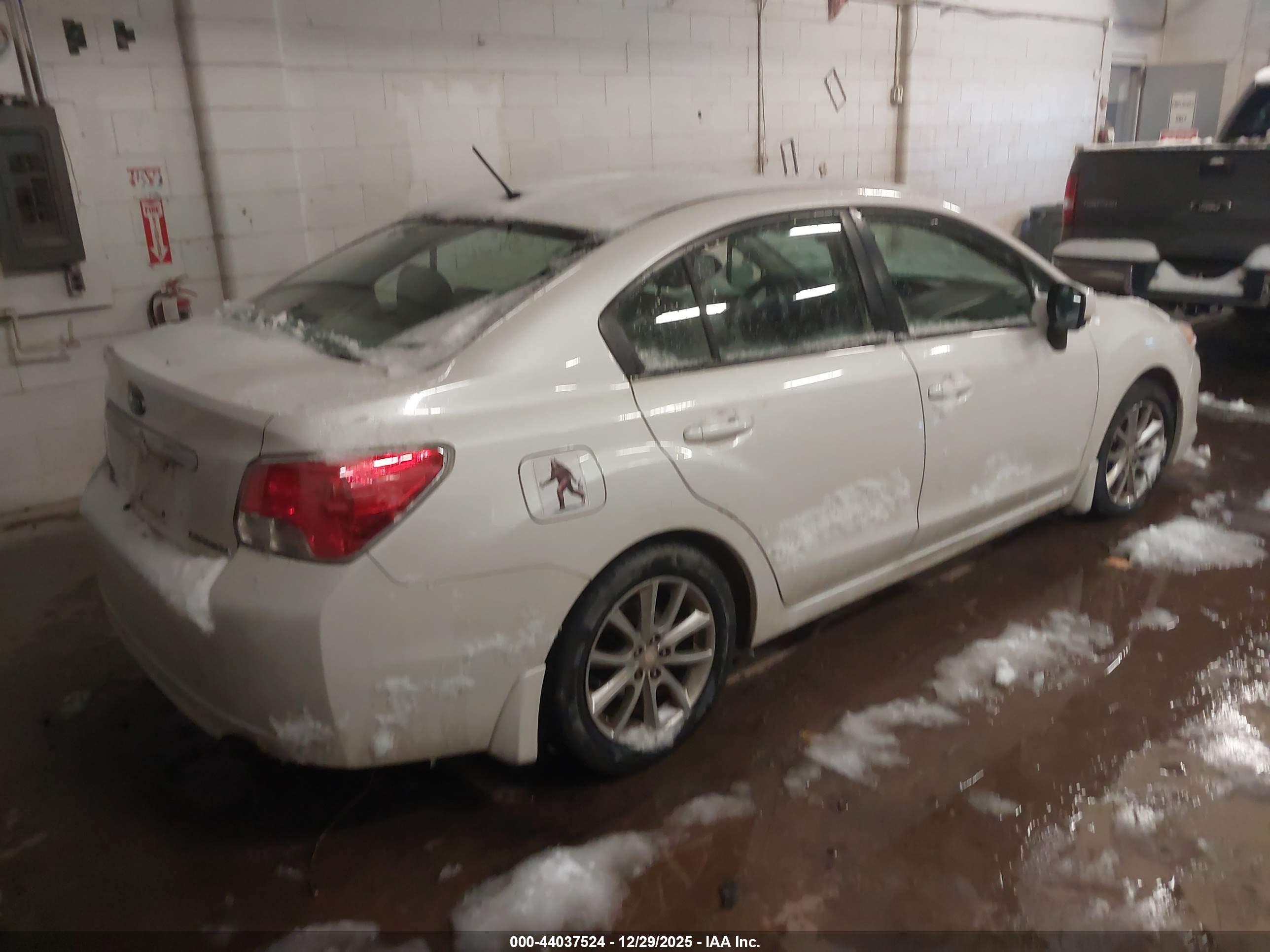 SUBARU IMPREZA image 4