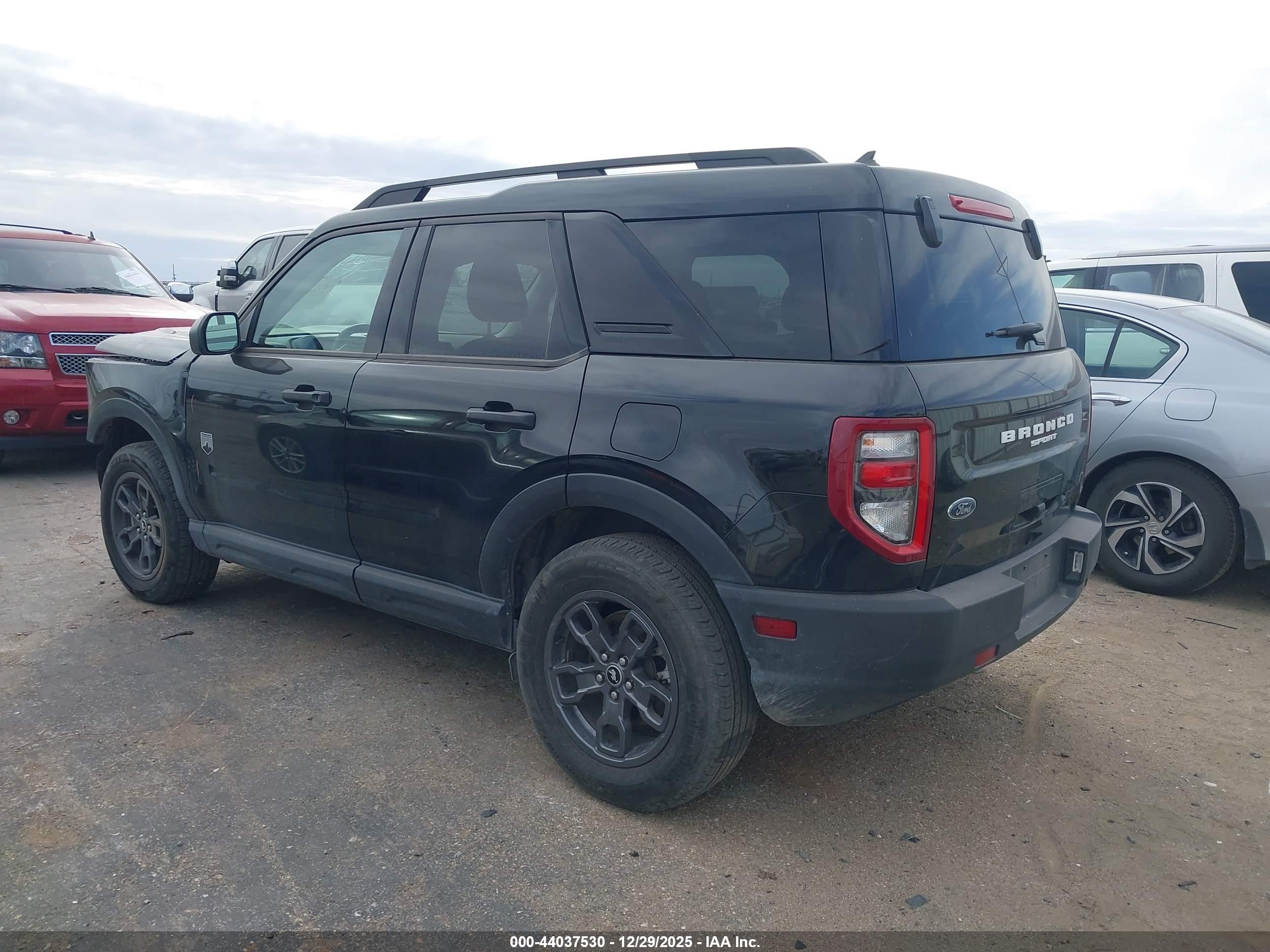 FORD BRONCO image 3