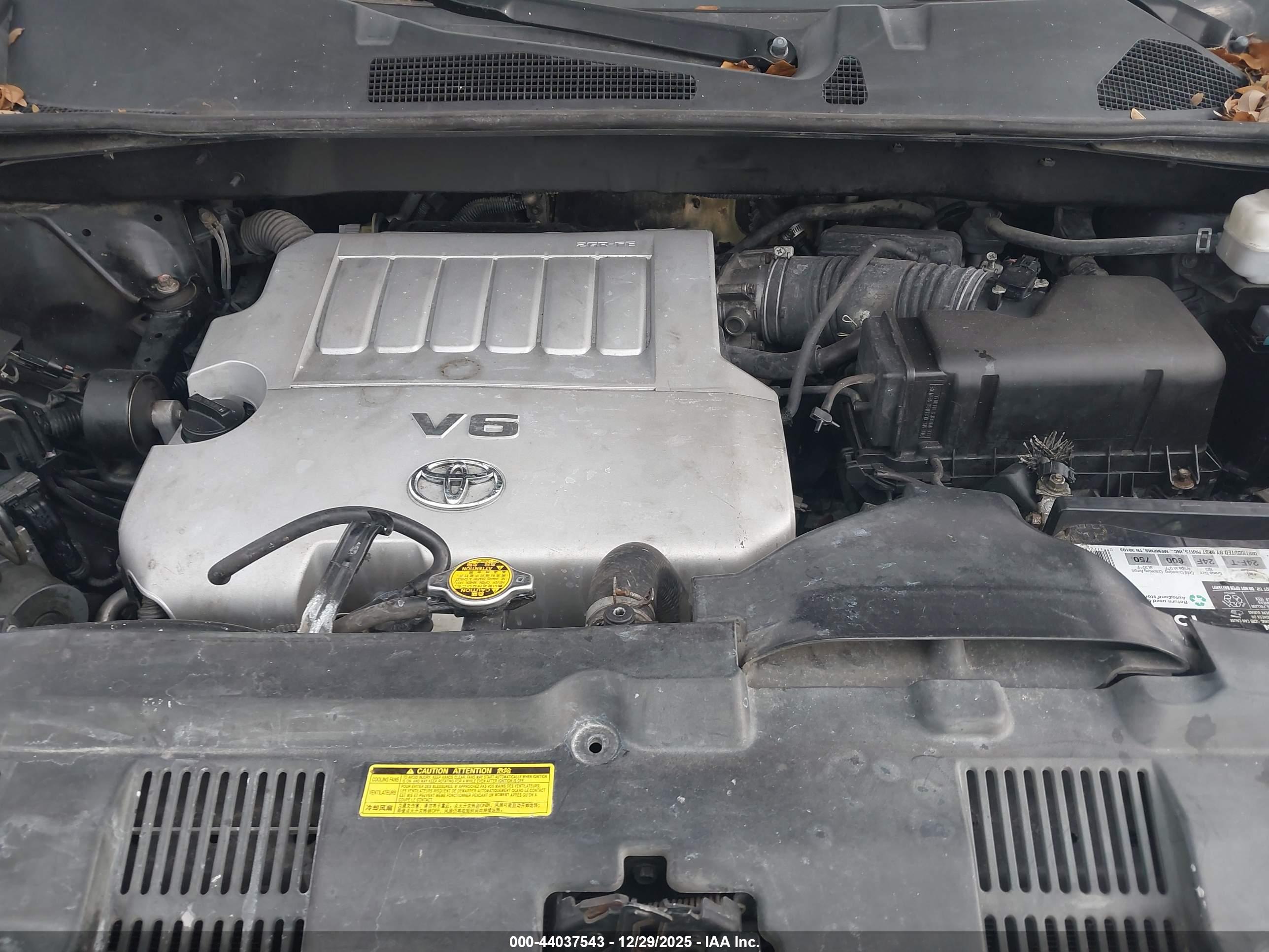TOYOTA HIGHLANDER image 10