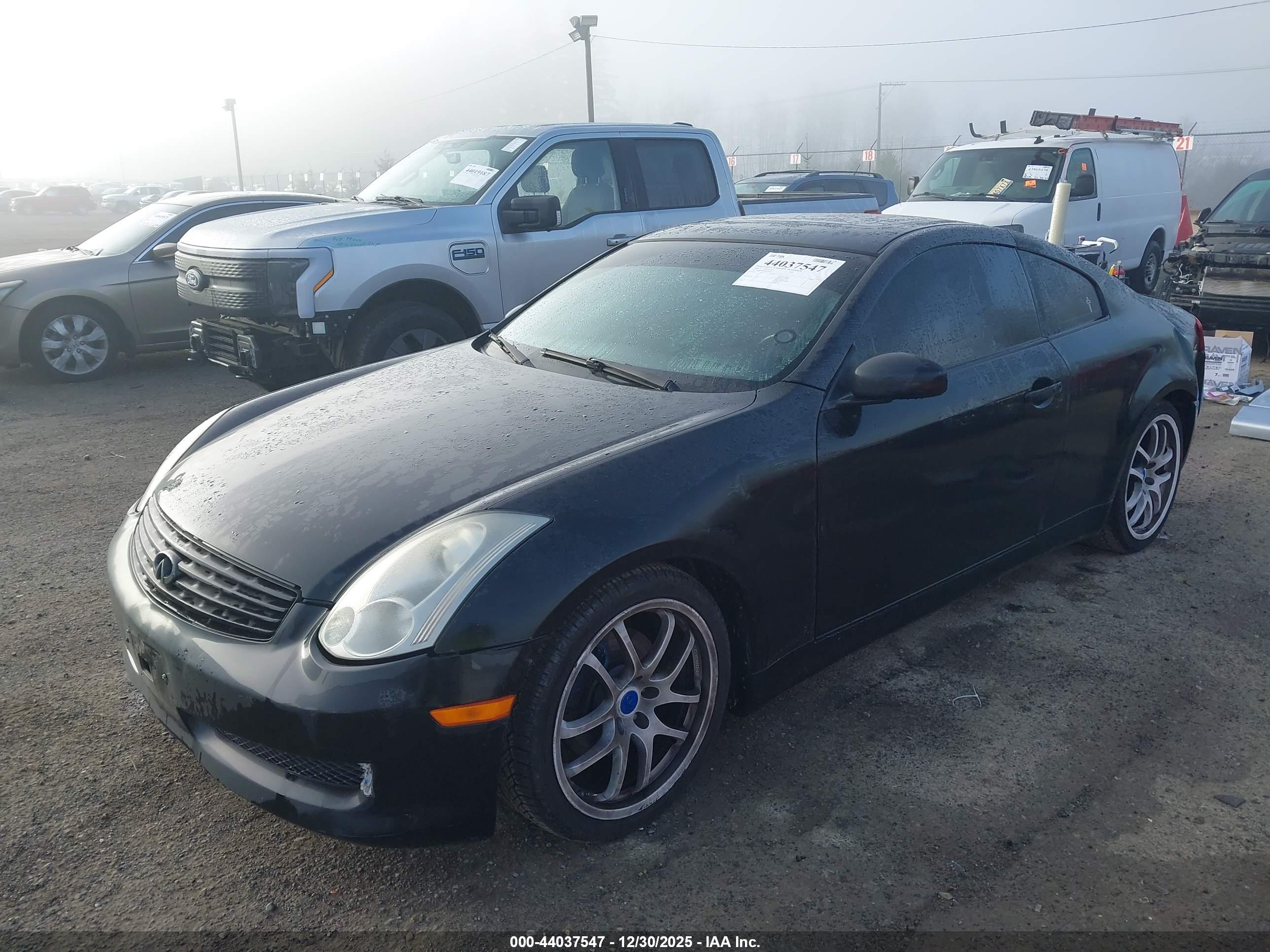 INFINITI G35 image 2