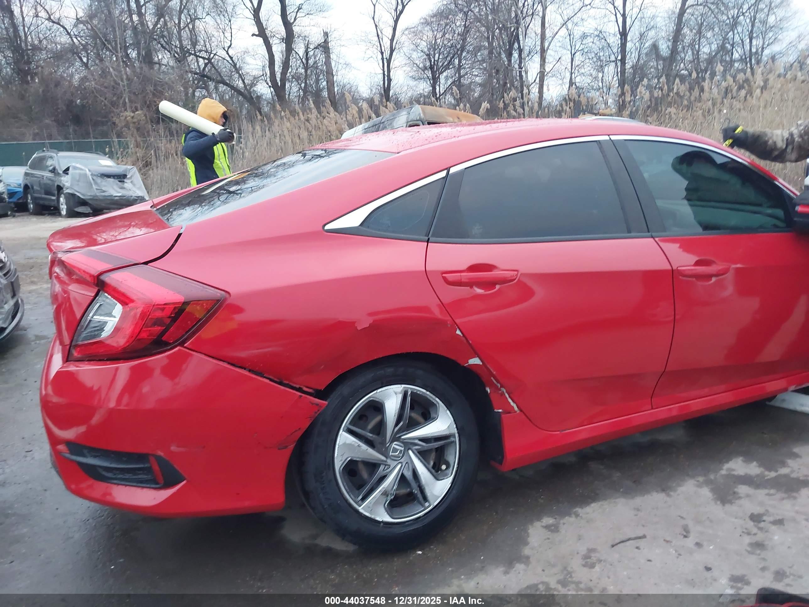 HONDA CIVIC image 6