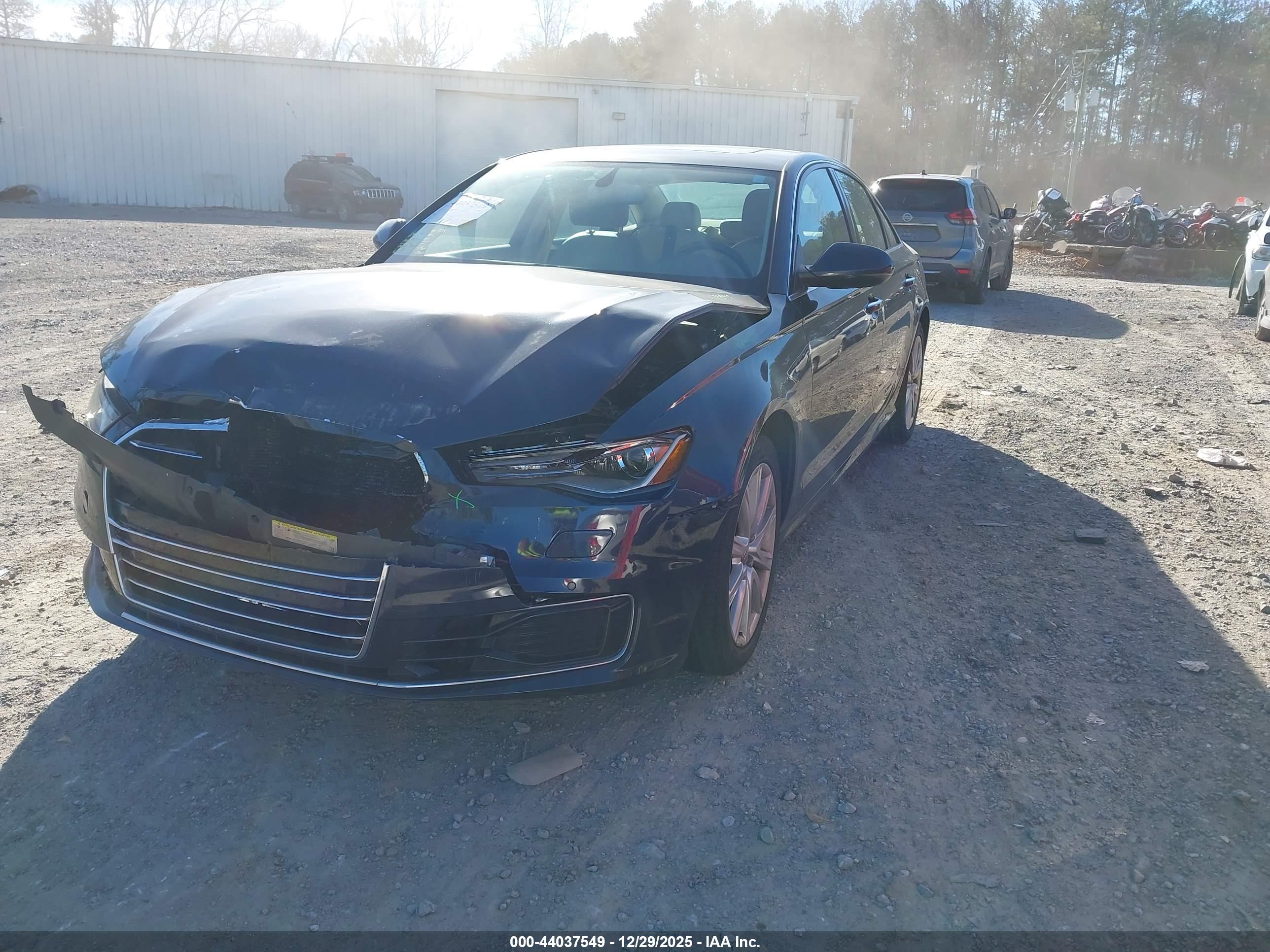 AUDI A6 image 2
