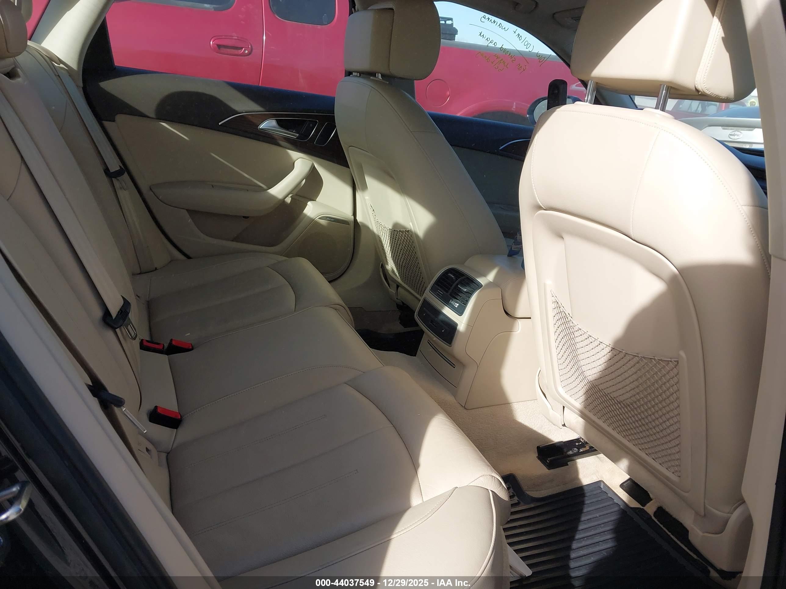 AUDI A6 image 8