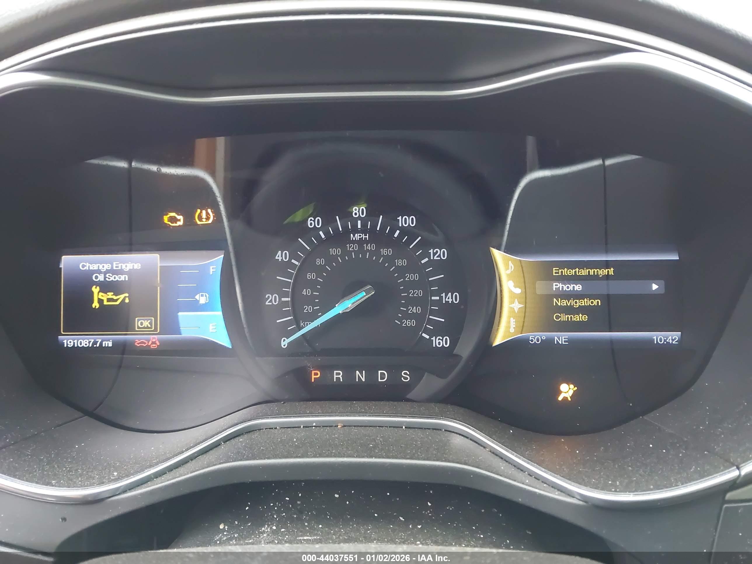 FORD FUSION image 7