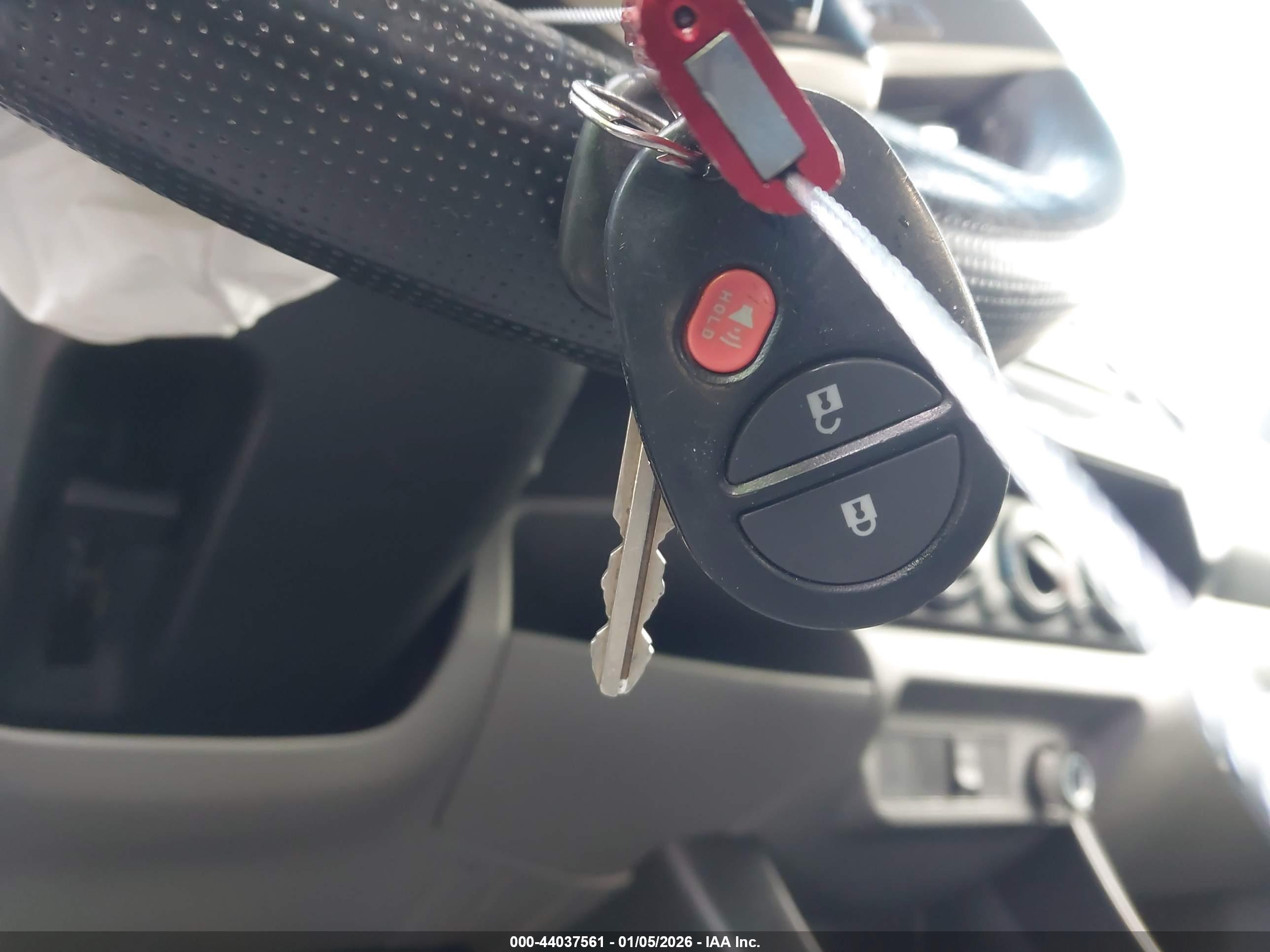 TOYOTA TACOMA image 11