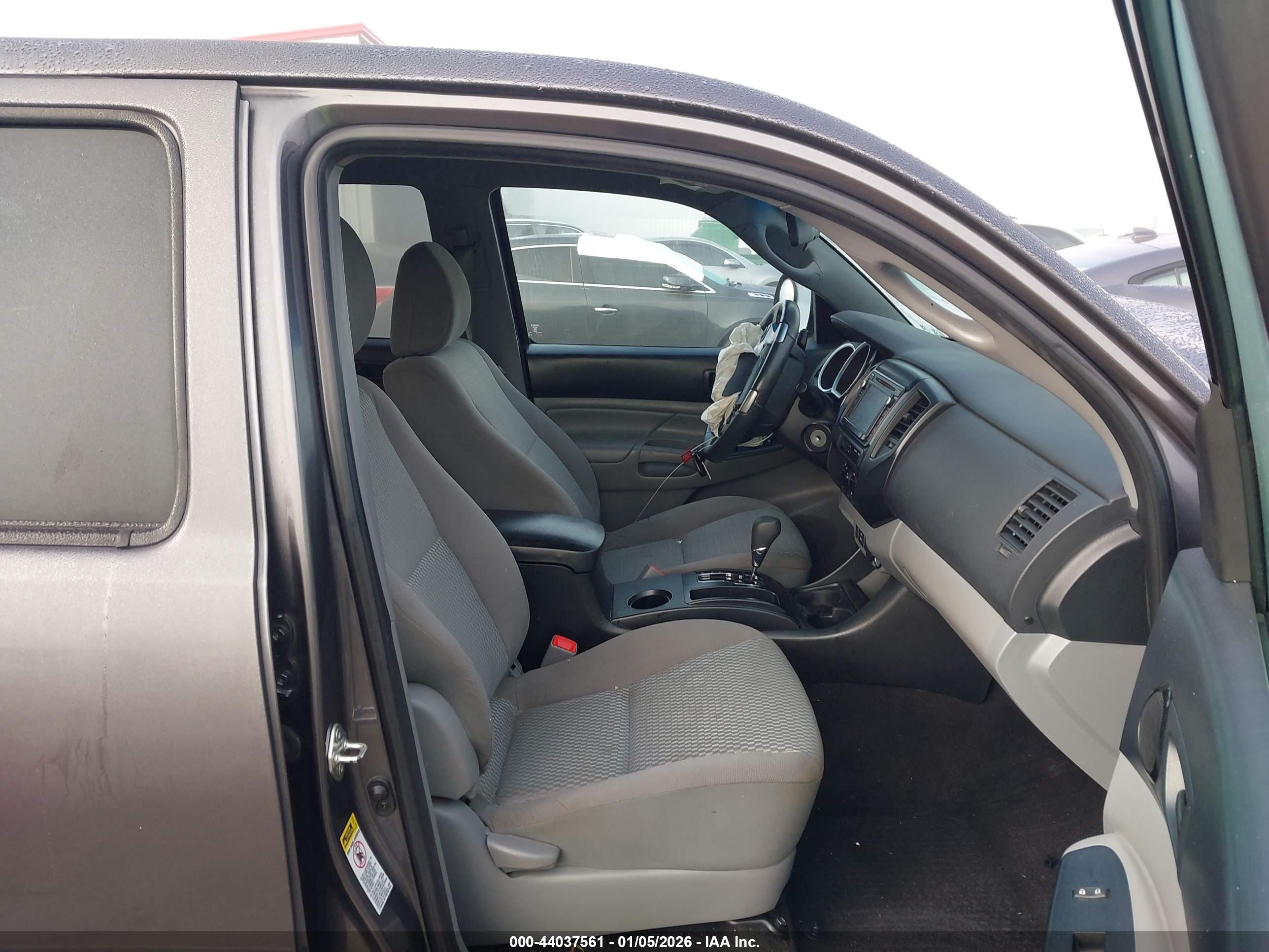 TOYOTA TACOMA image 5