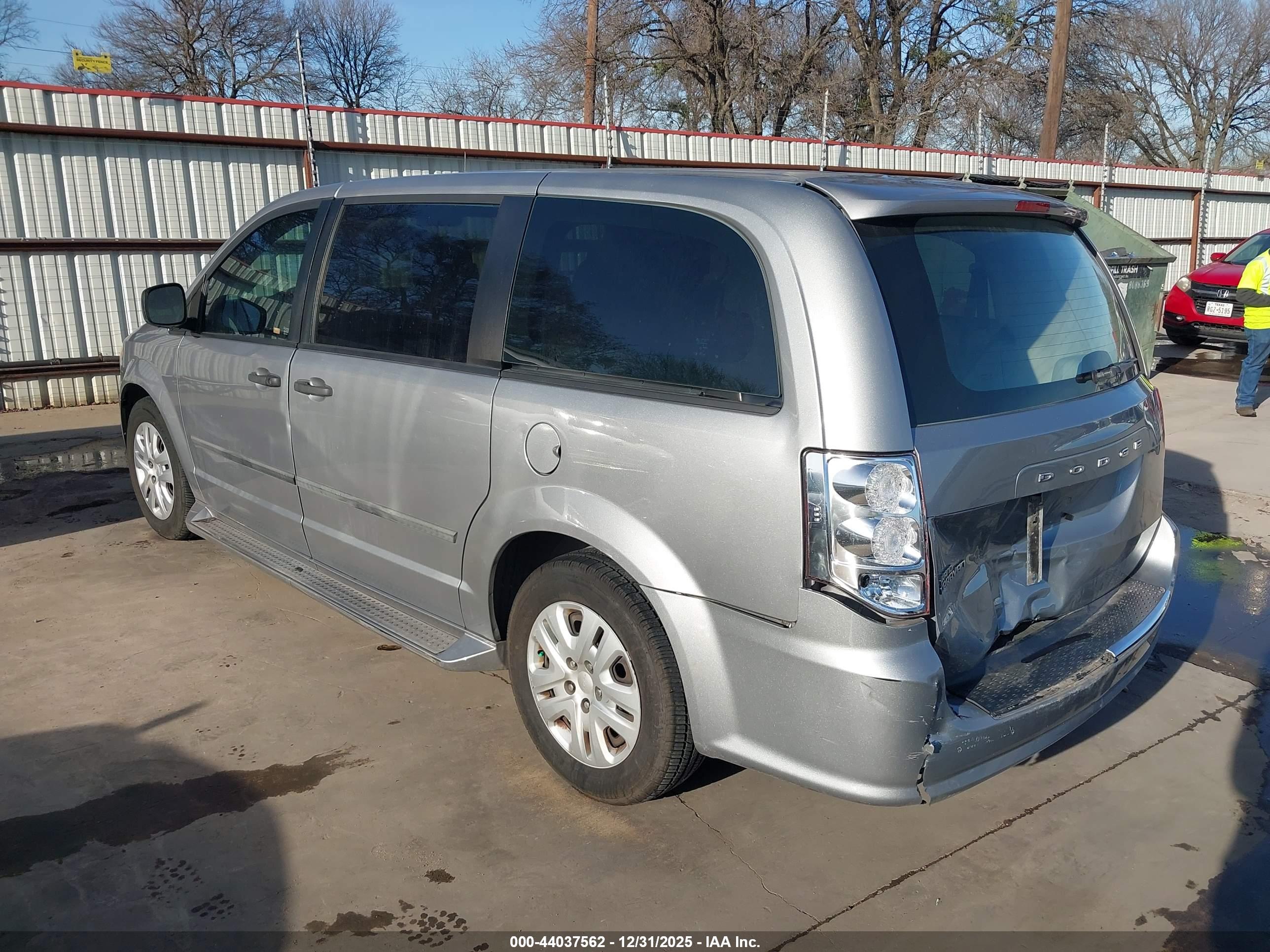 DODGE GRAND image 3