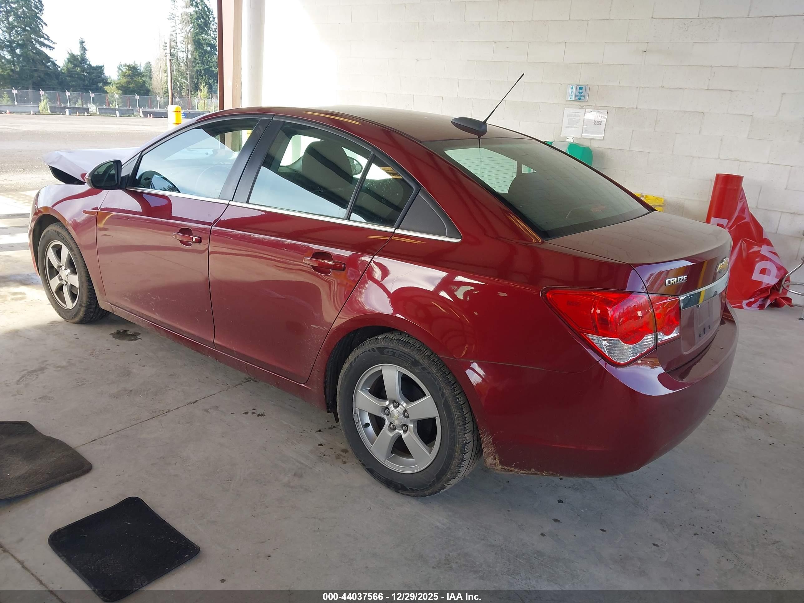 CHEVROLET CRUZE image 3