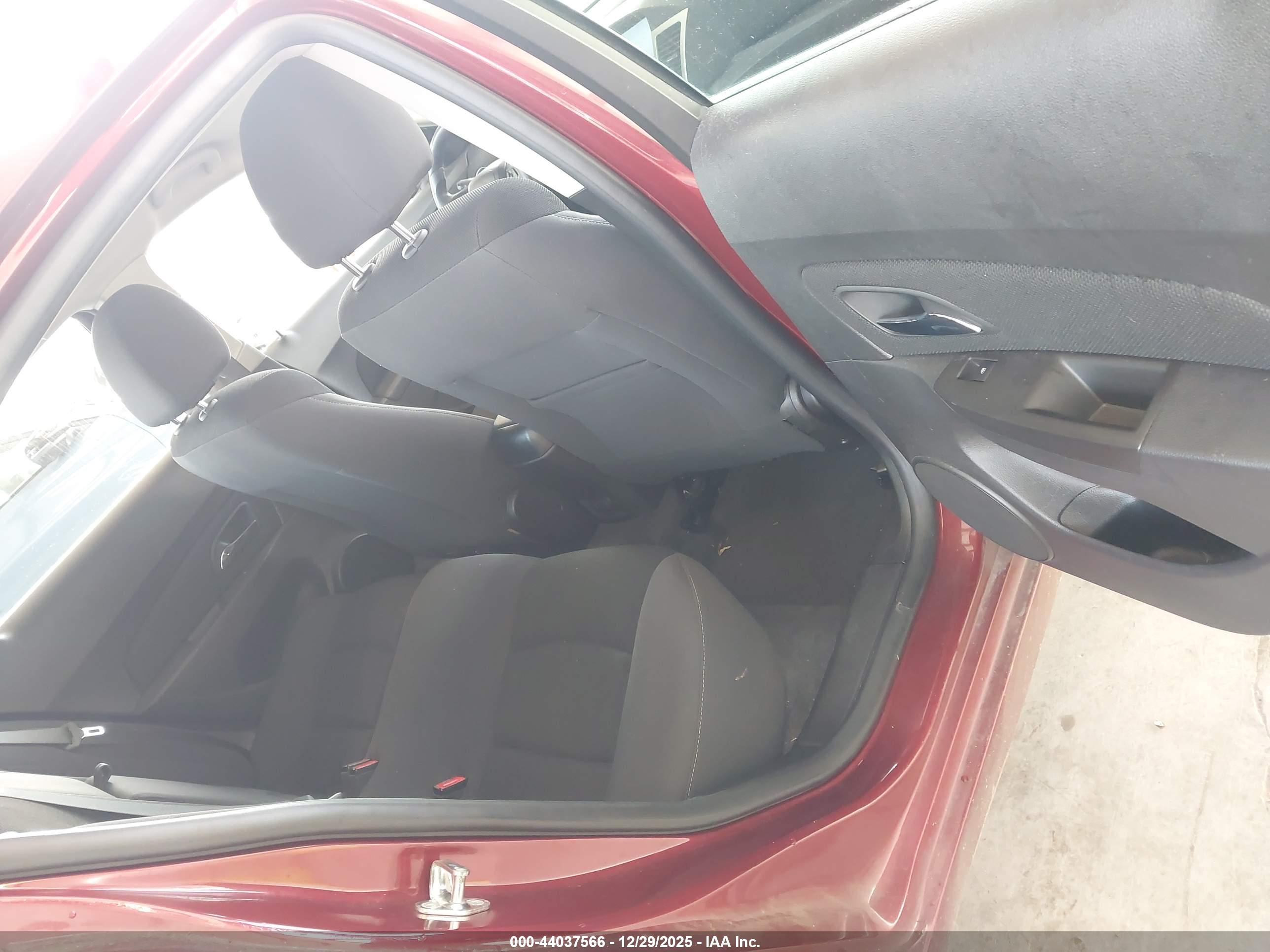 CHEVROLET CRUZE image 8
