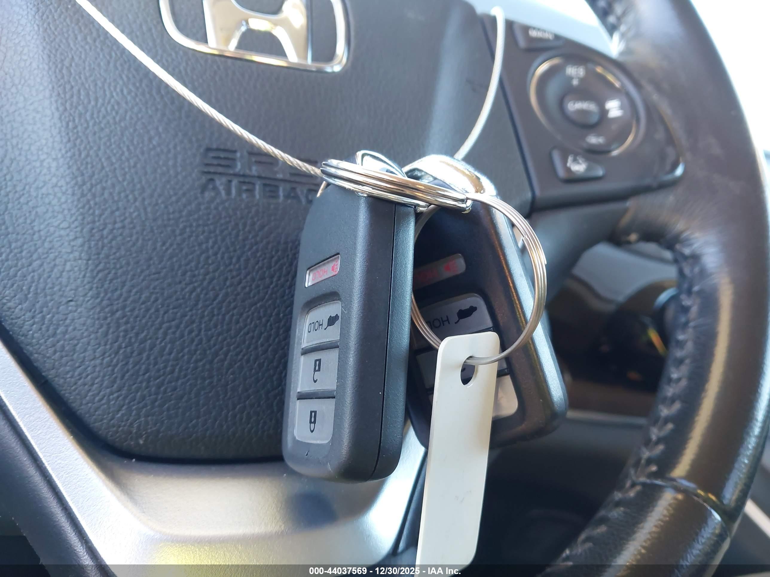 HONDA CR-V image 11