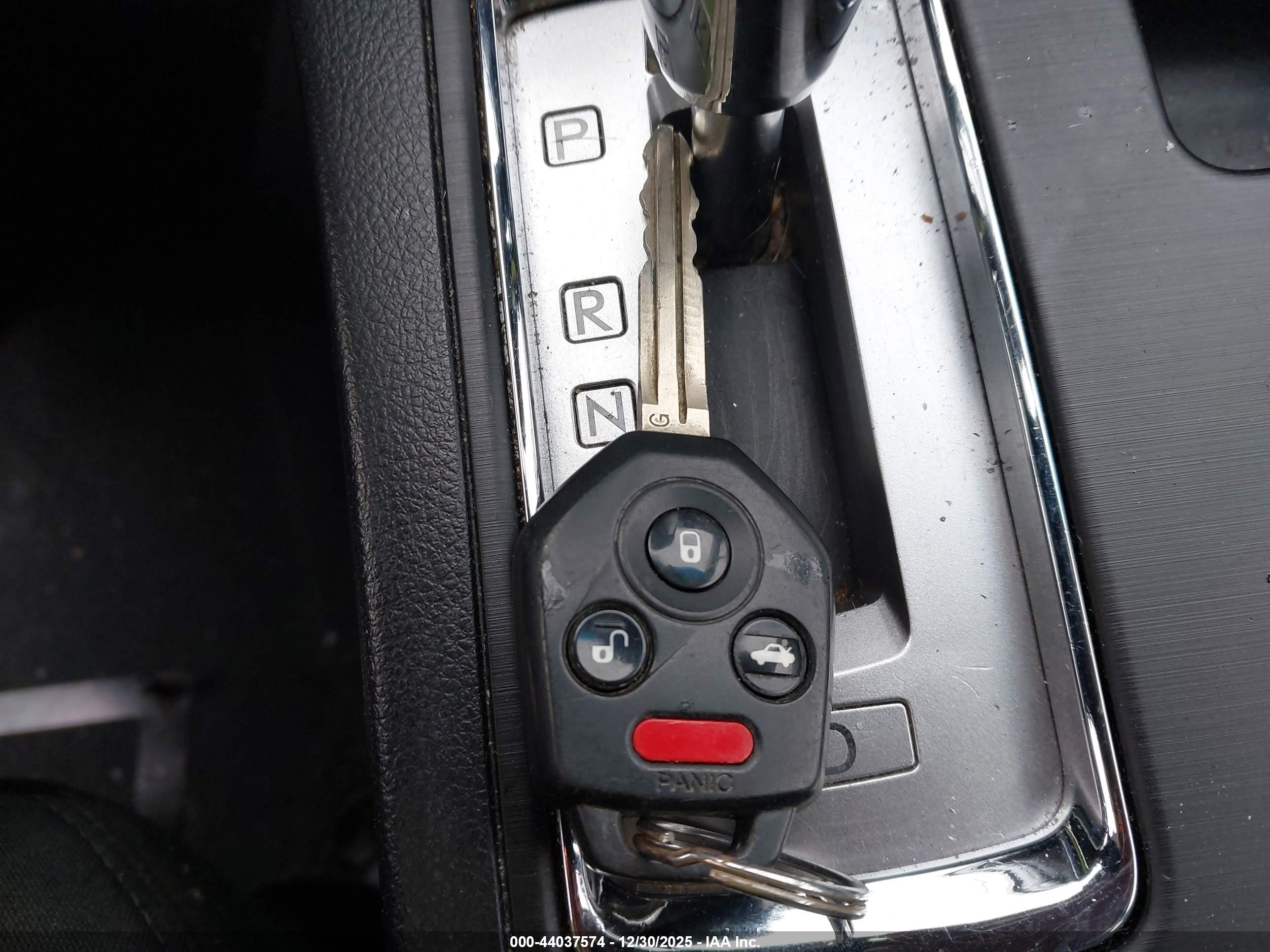 SUBARU LEGACY image 11