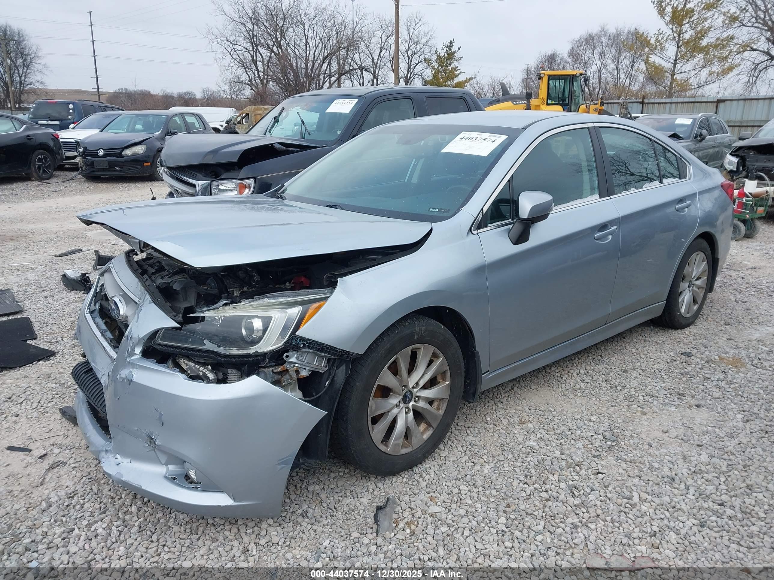 SUBARU LEGACY image 2