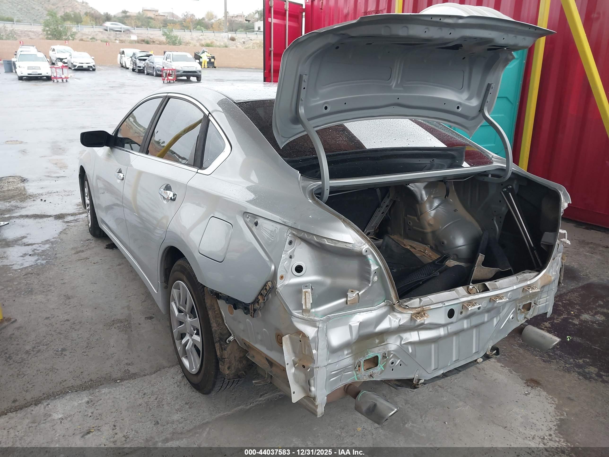 NISSAN ALTIMA image 3