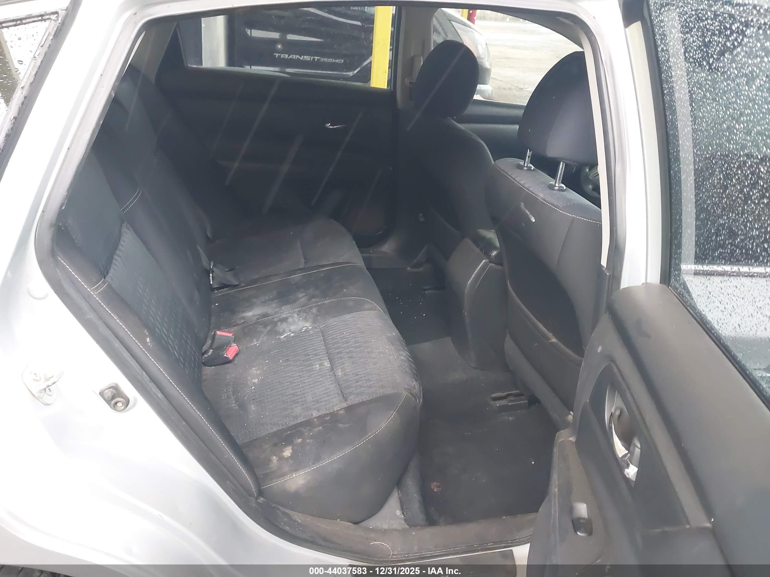 NISSAN ALTIMA image 8