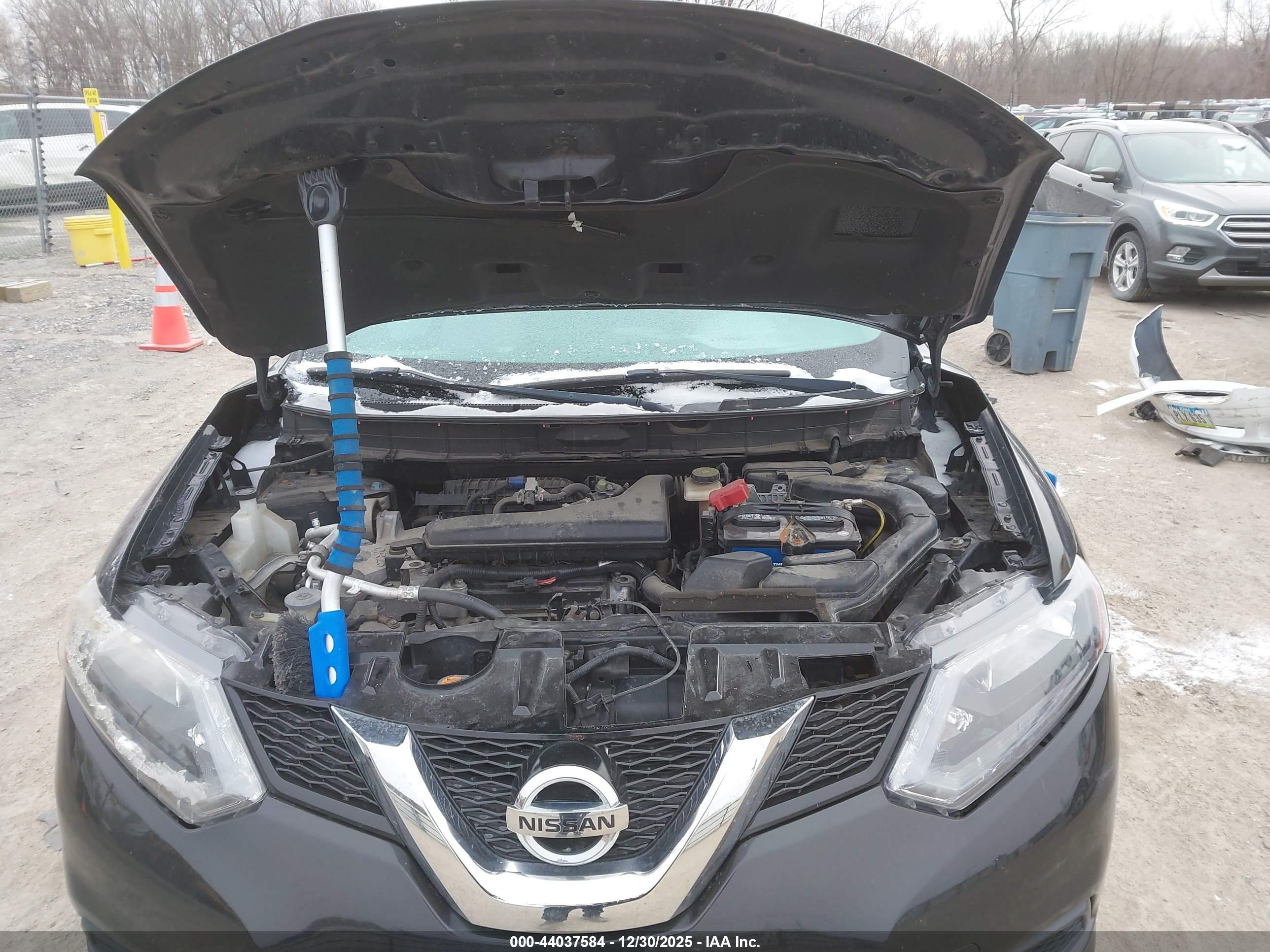 NISSAN ROGUE image 10
