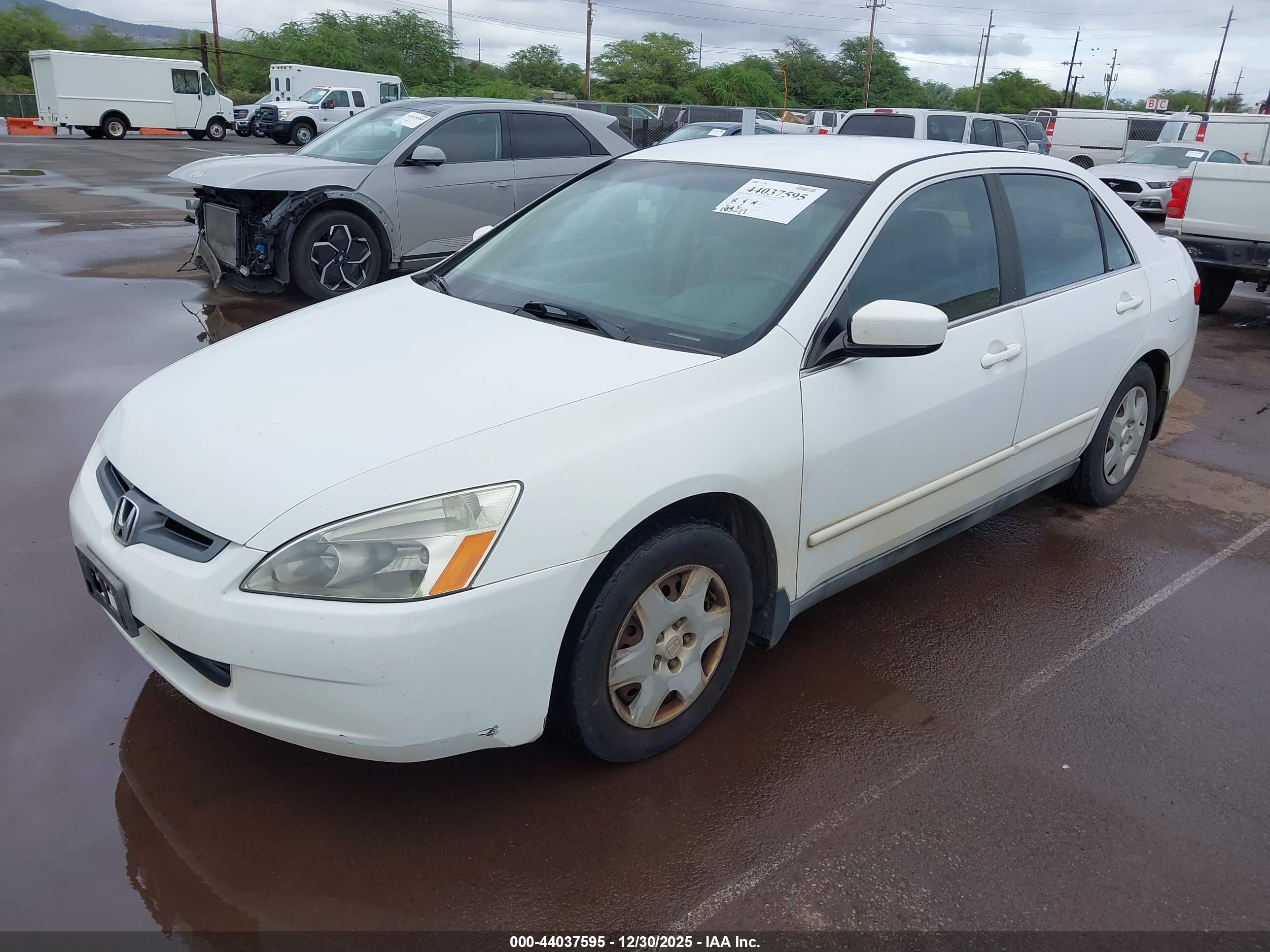 HONDA ACCORD image 2