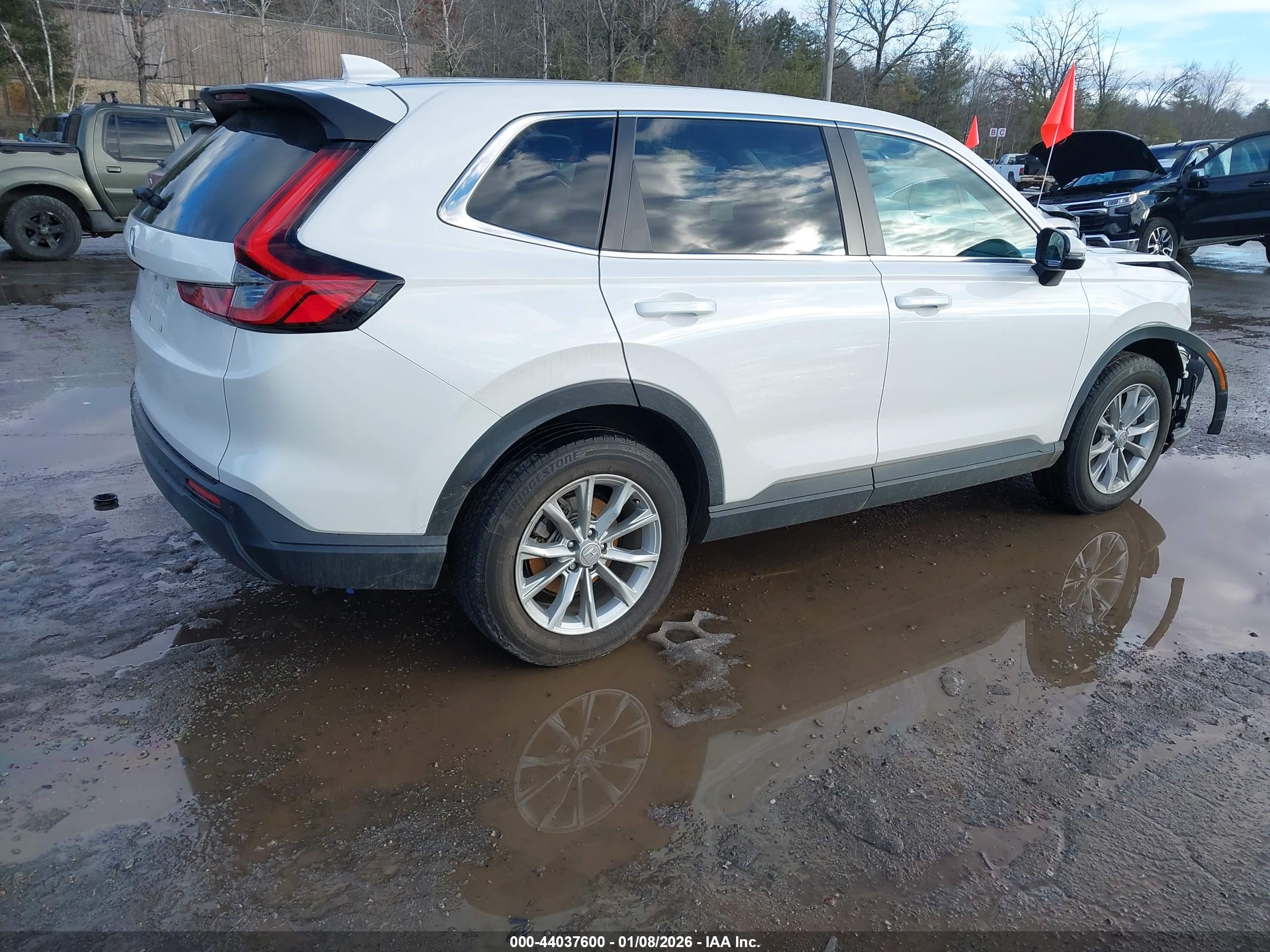 HONDA CR-V image 4
