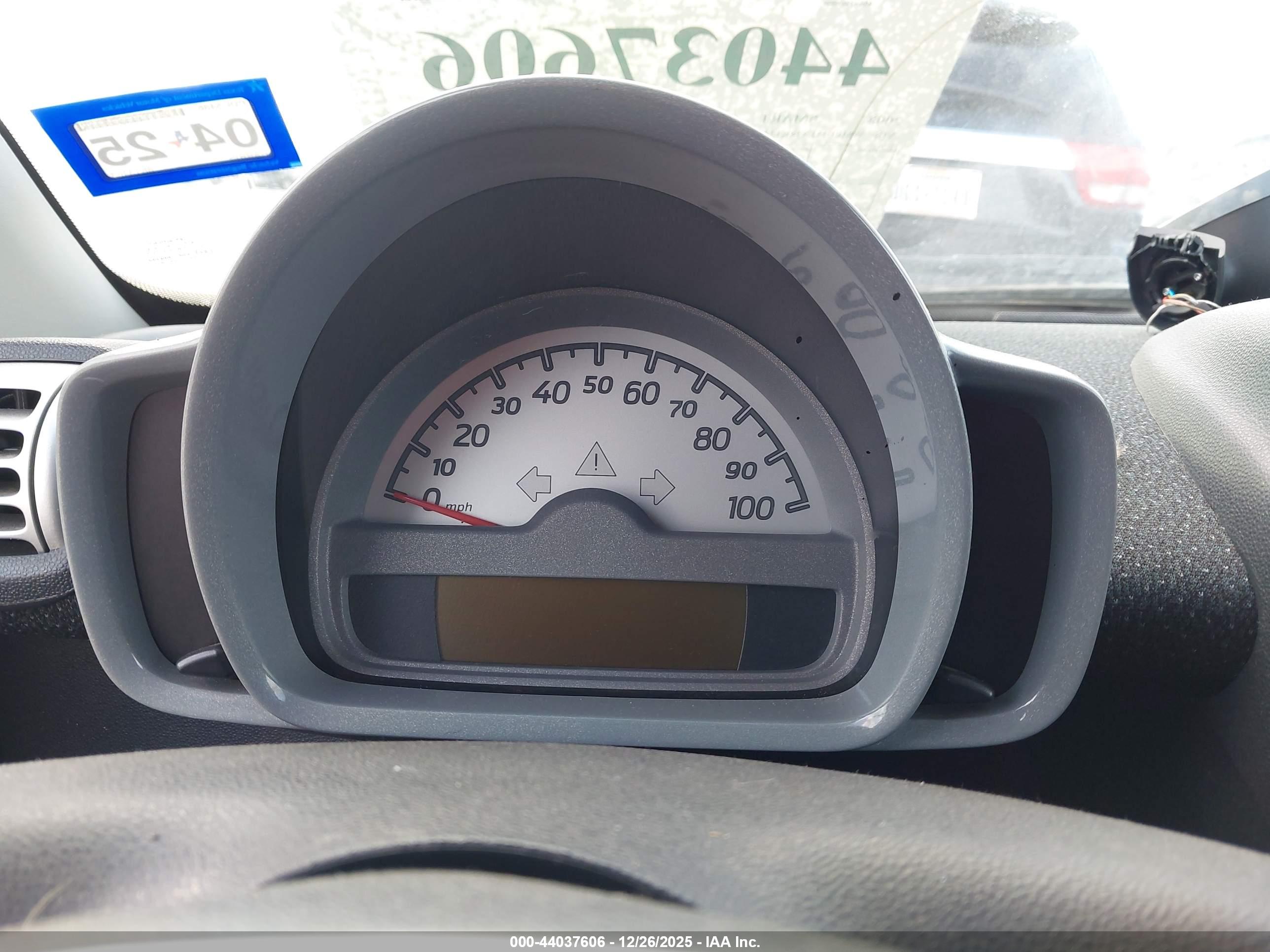 SMART FORTWO image 7