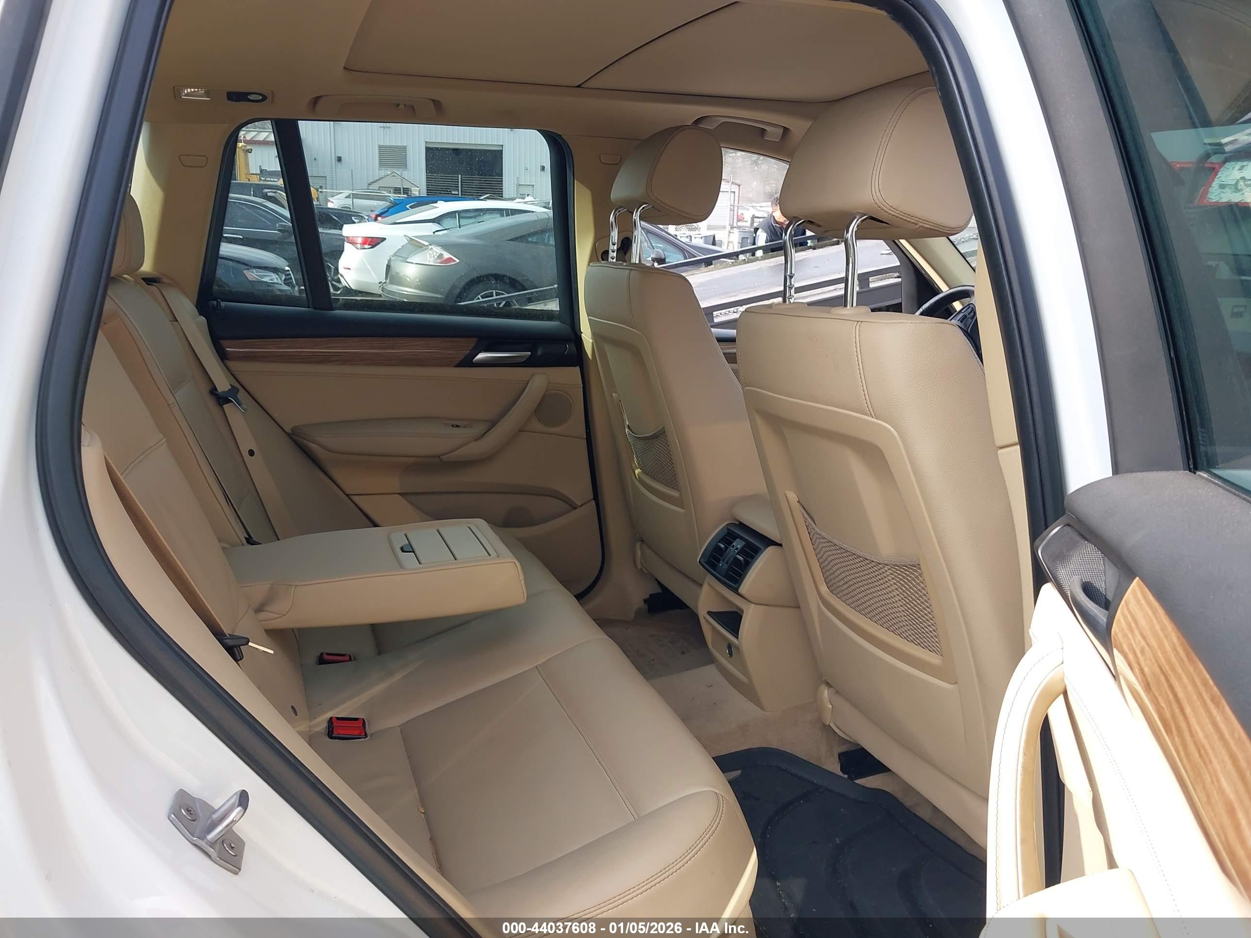BMW X3 image 8