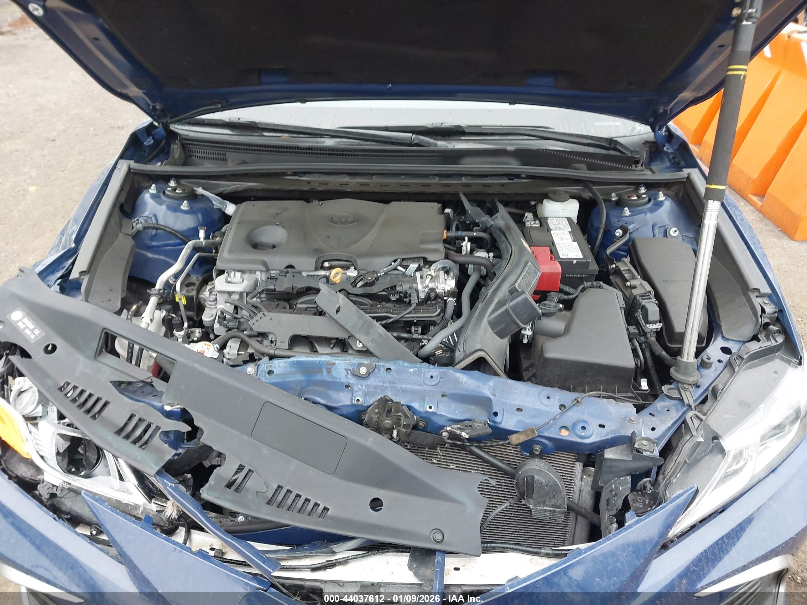 TOYOTA CAMRY image 10