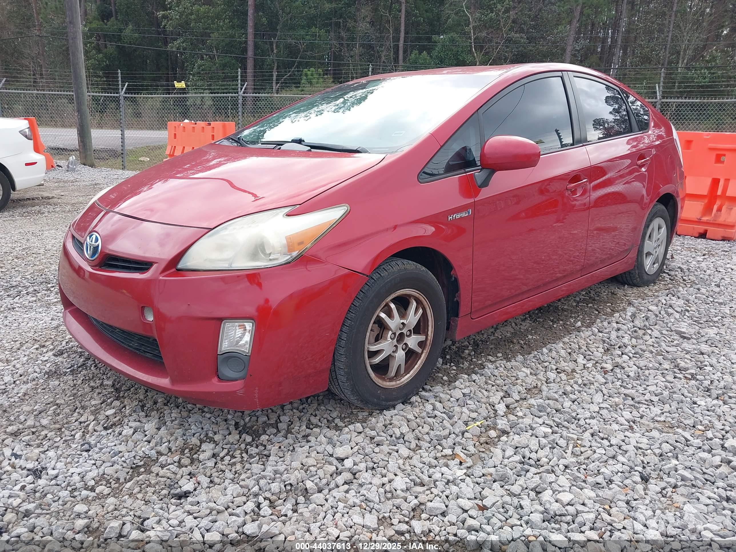 TOYOTA PRIUS image 2
