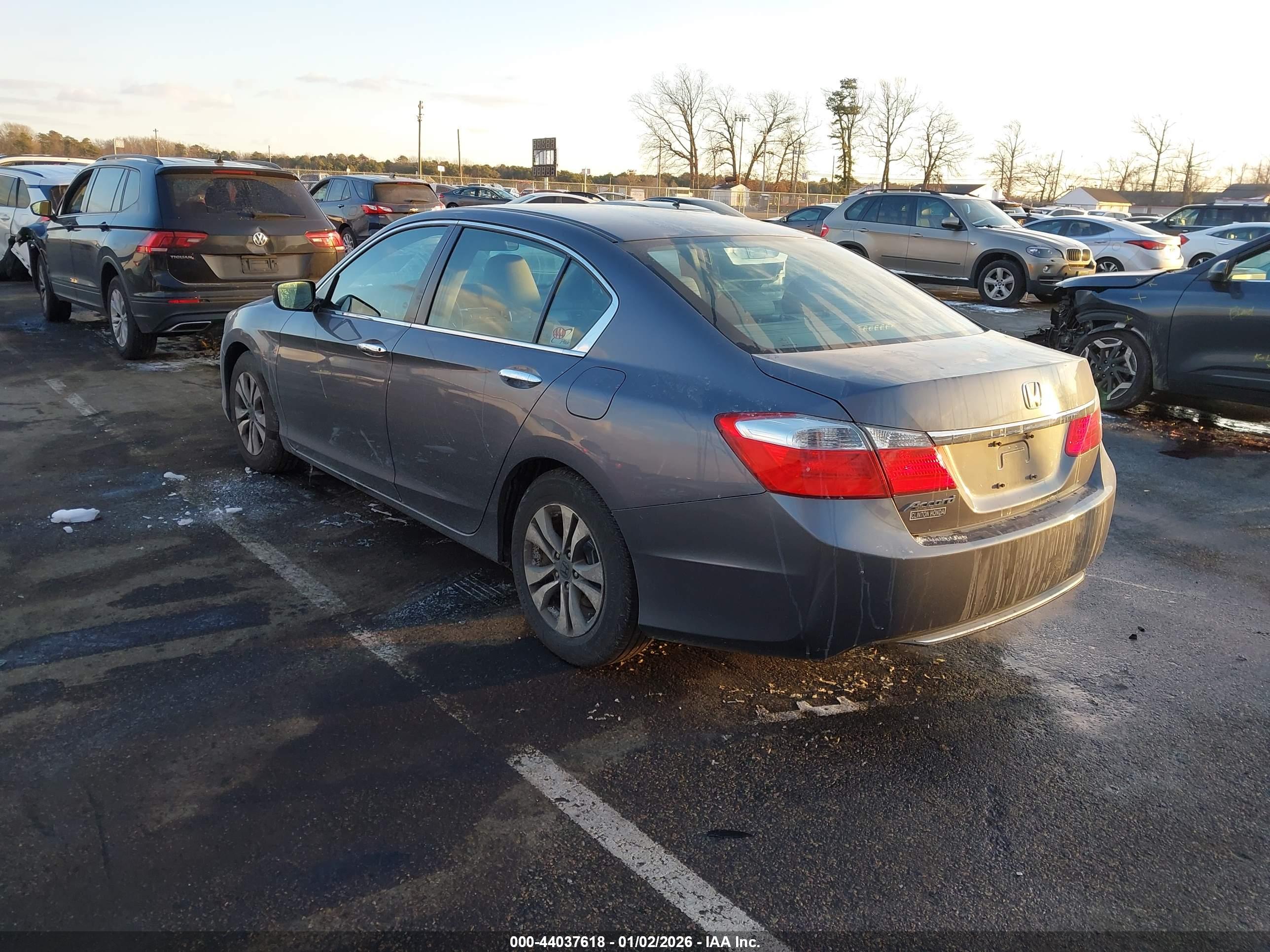 HONDA ACCORD image 3