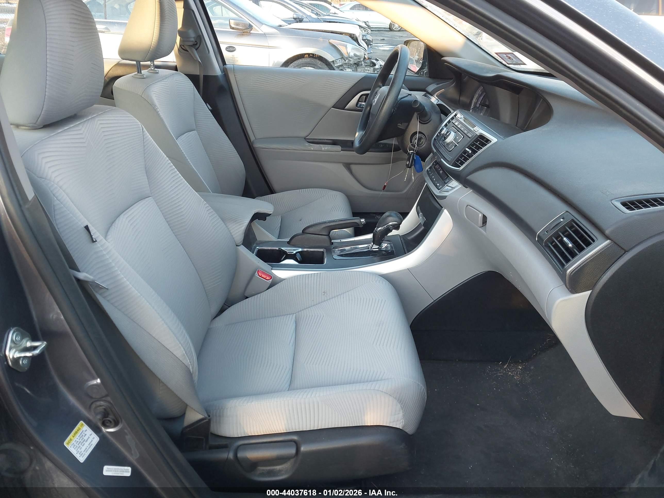HONDA ACCORD image 5