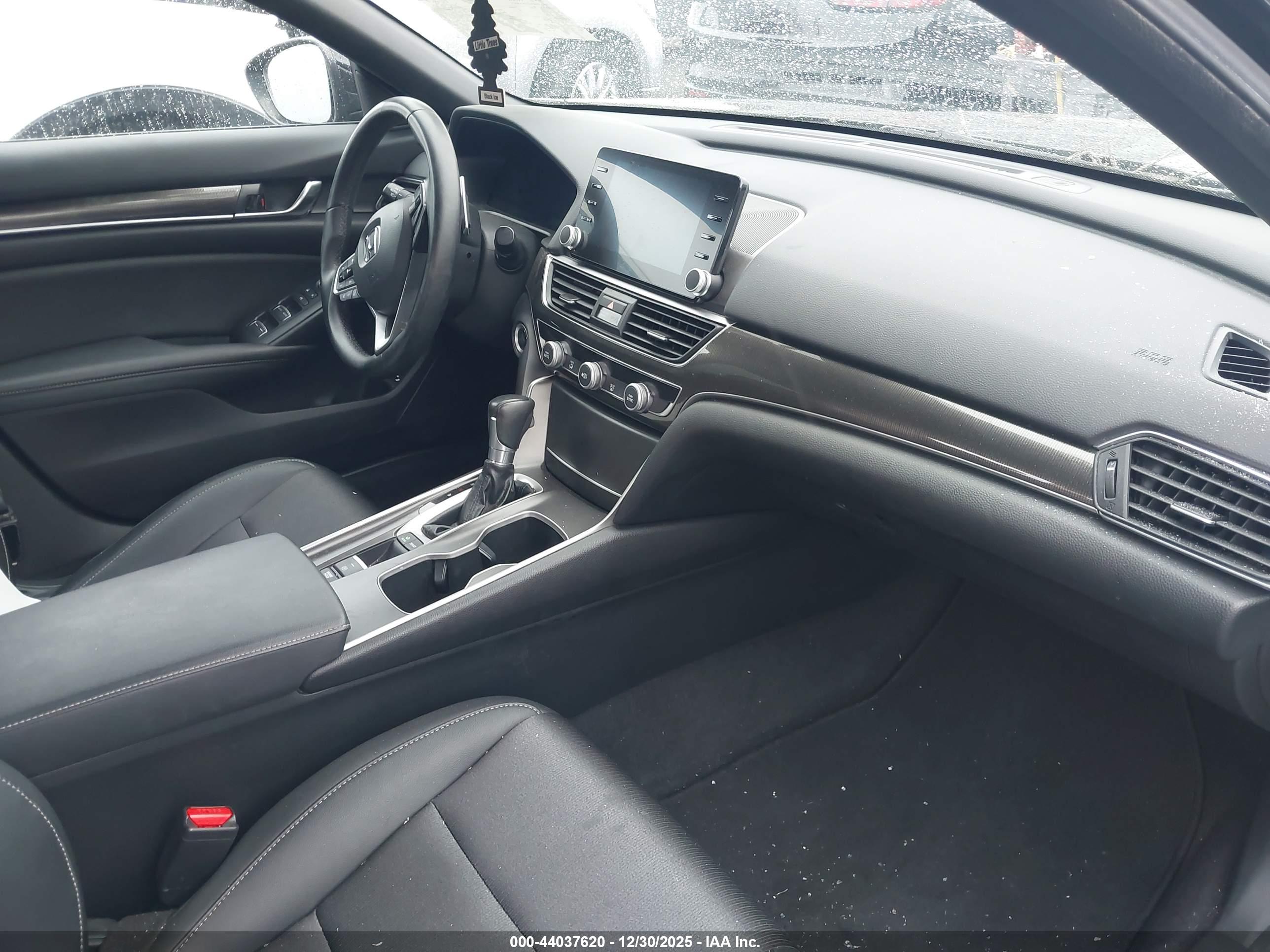 HONDA ACCORD image 5